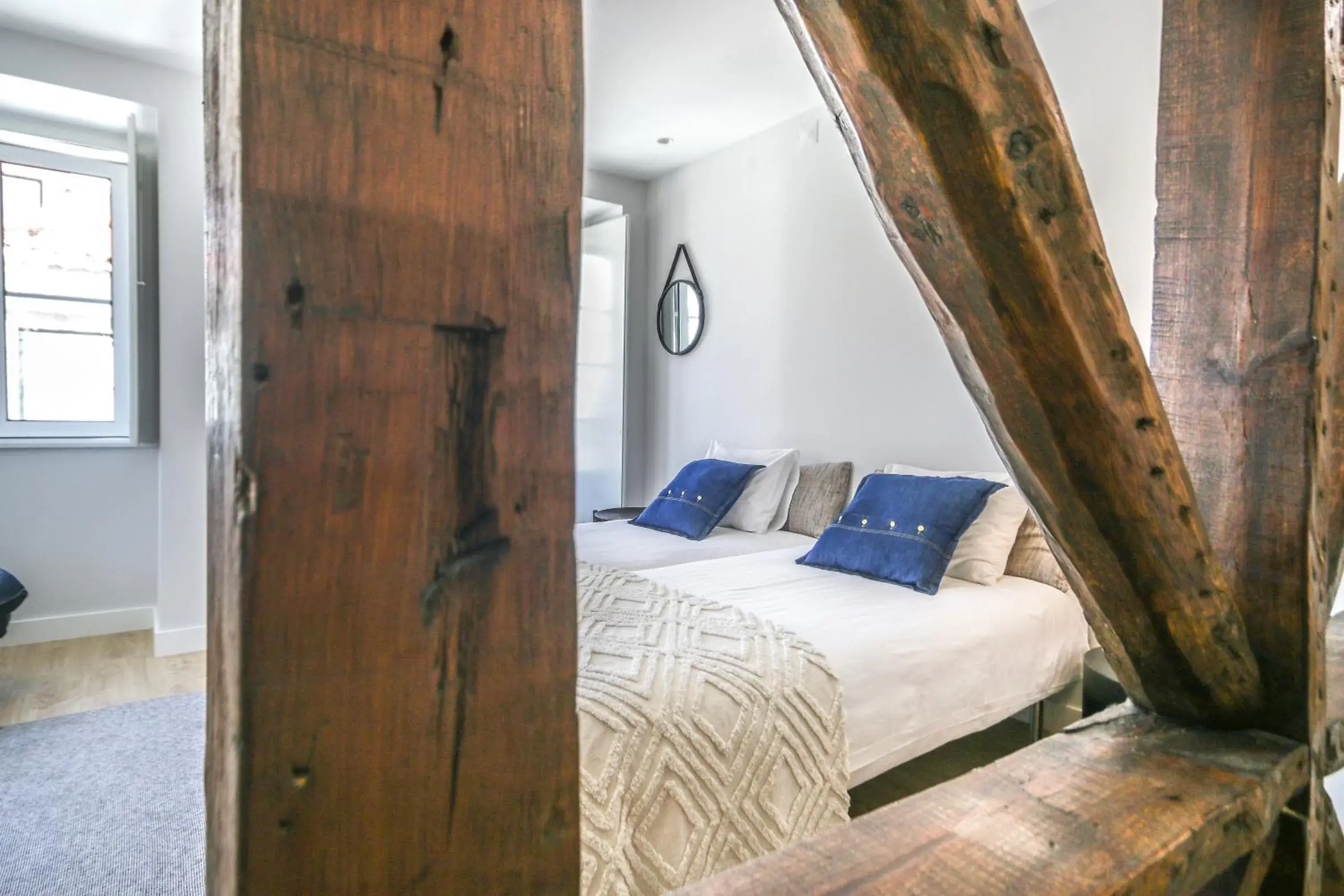 Superior Twin Room with Balcony in Bairro House Lisbon Charming Suites Superior Twin Room with Balcony in Bairro House Lisbon Charming Suites