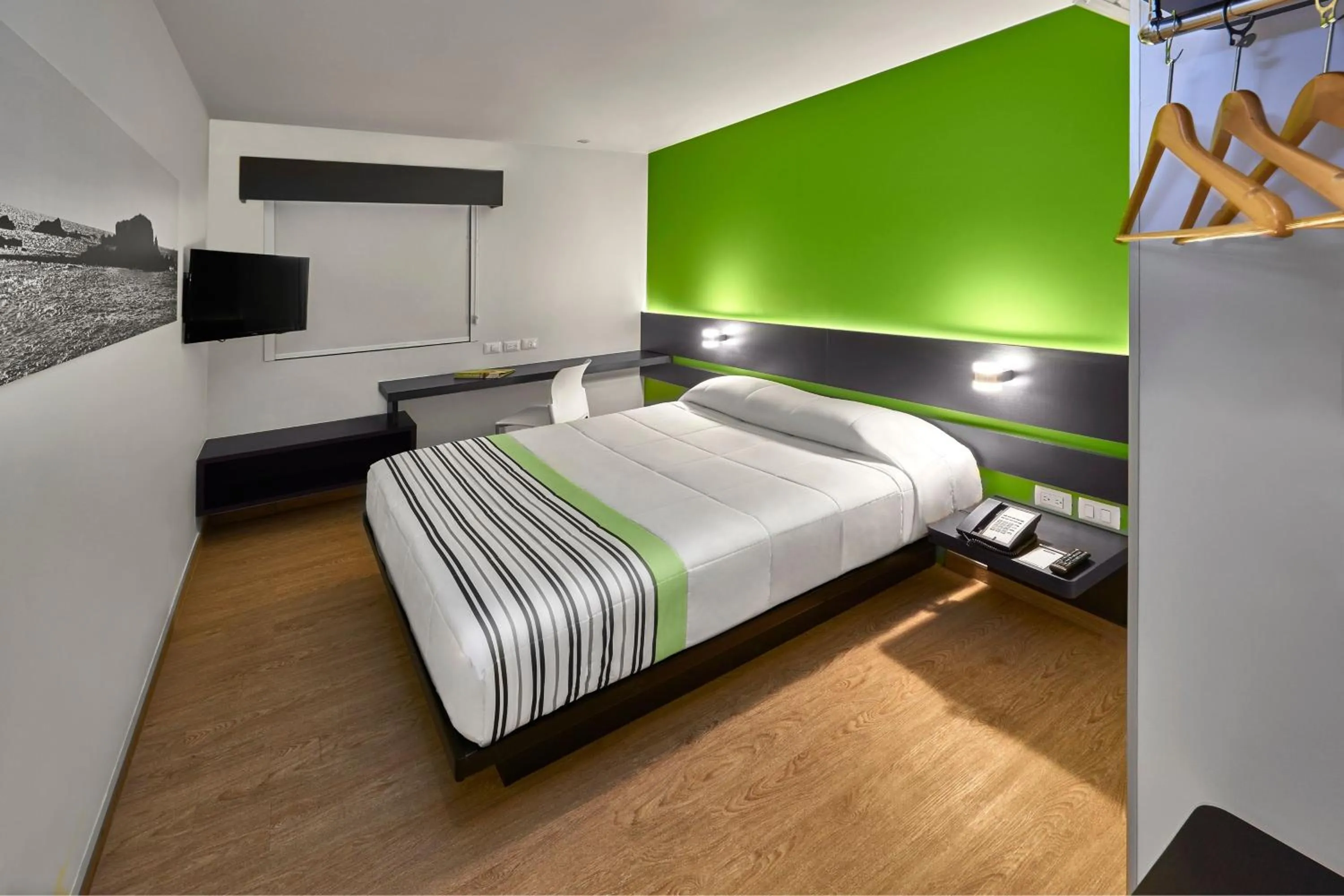 Bedroom, Bed in City Express Junior by Marriott Toluca Zona Industrial