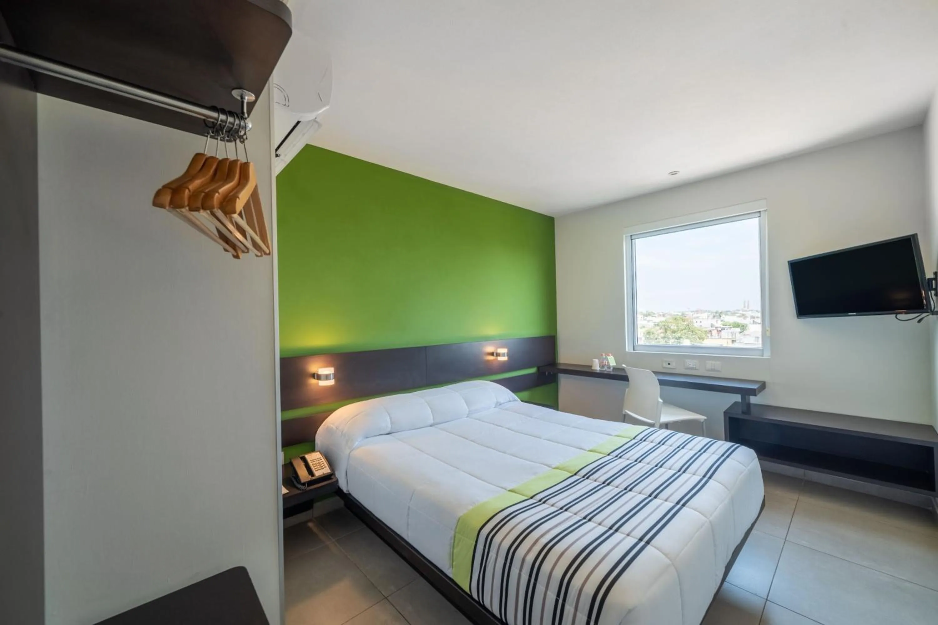 Bedroom, Bed in City Express Junior by Marriott Toluca Zona Industrial