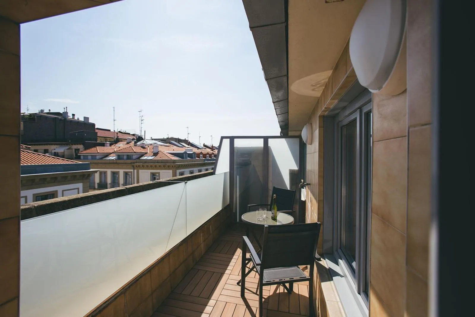 Balcony/Terrace in Legazpi Doce Rooms & Suites