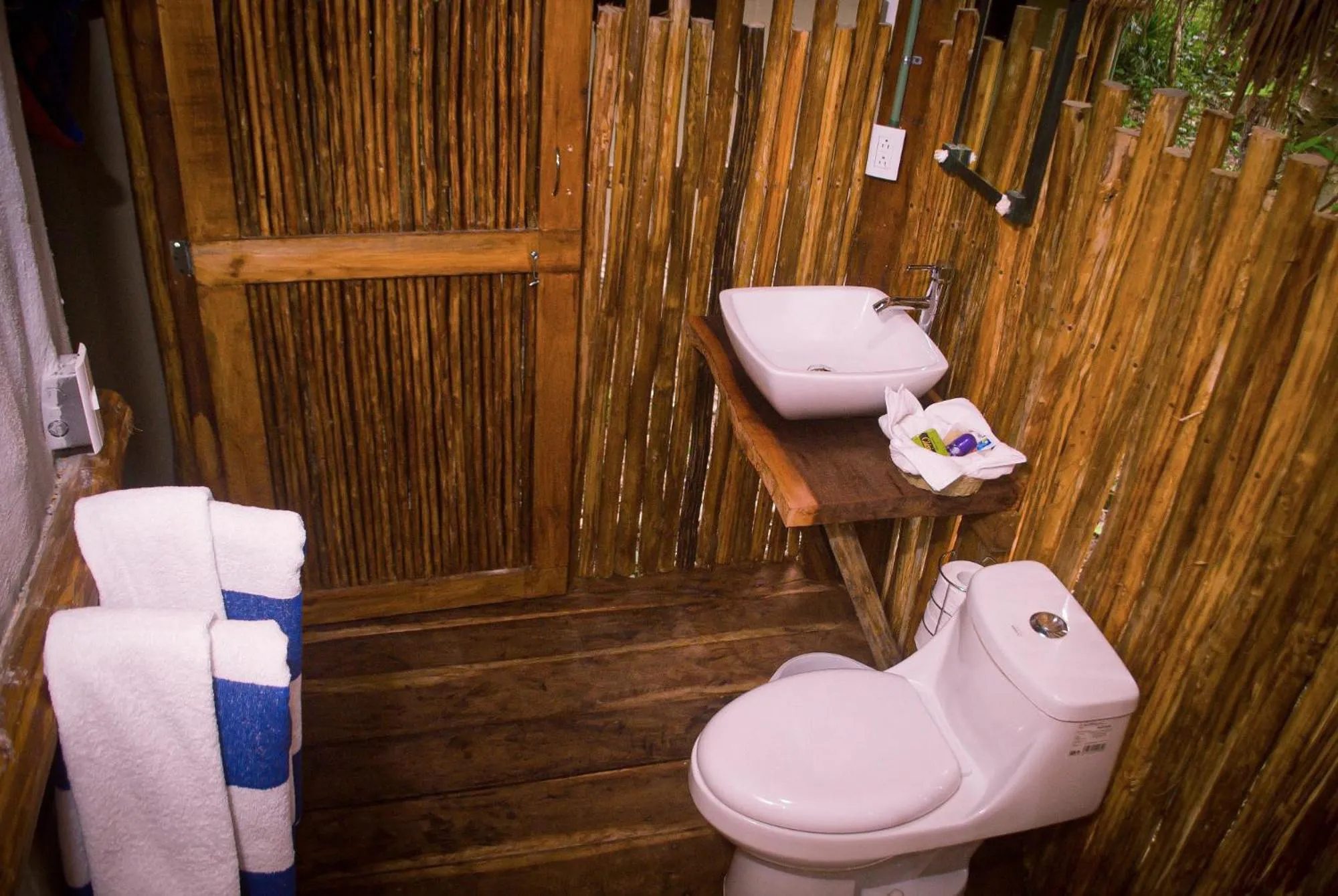 Bathroom in Akumal Natura Glamping
