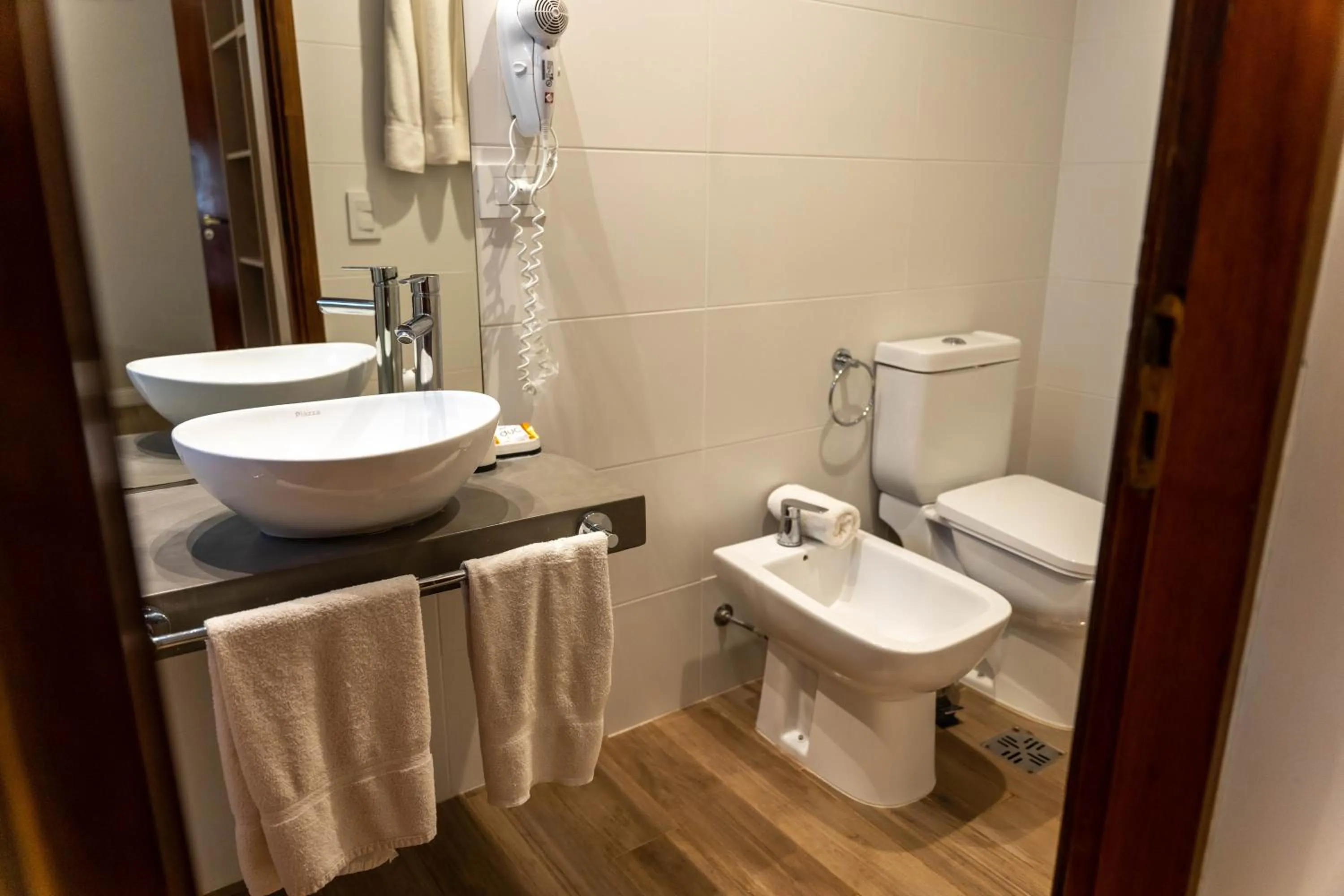 Bathroom in O2 Hotel Valeria del Mar