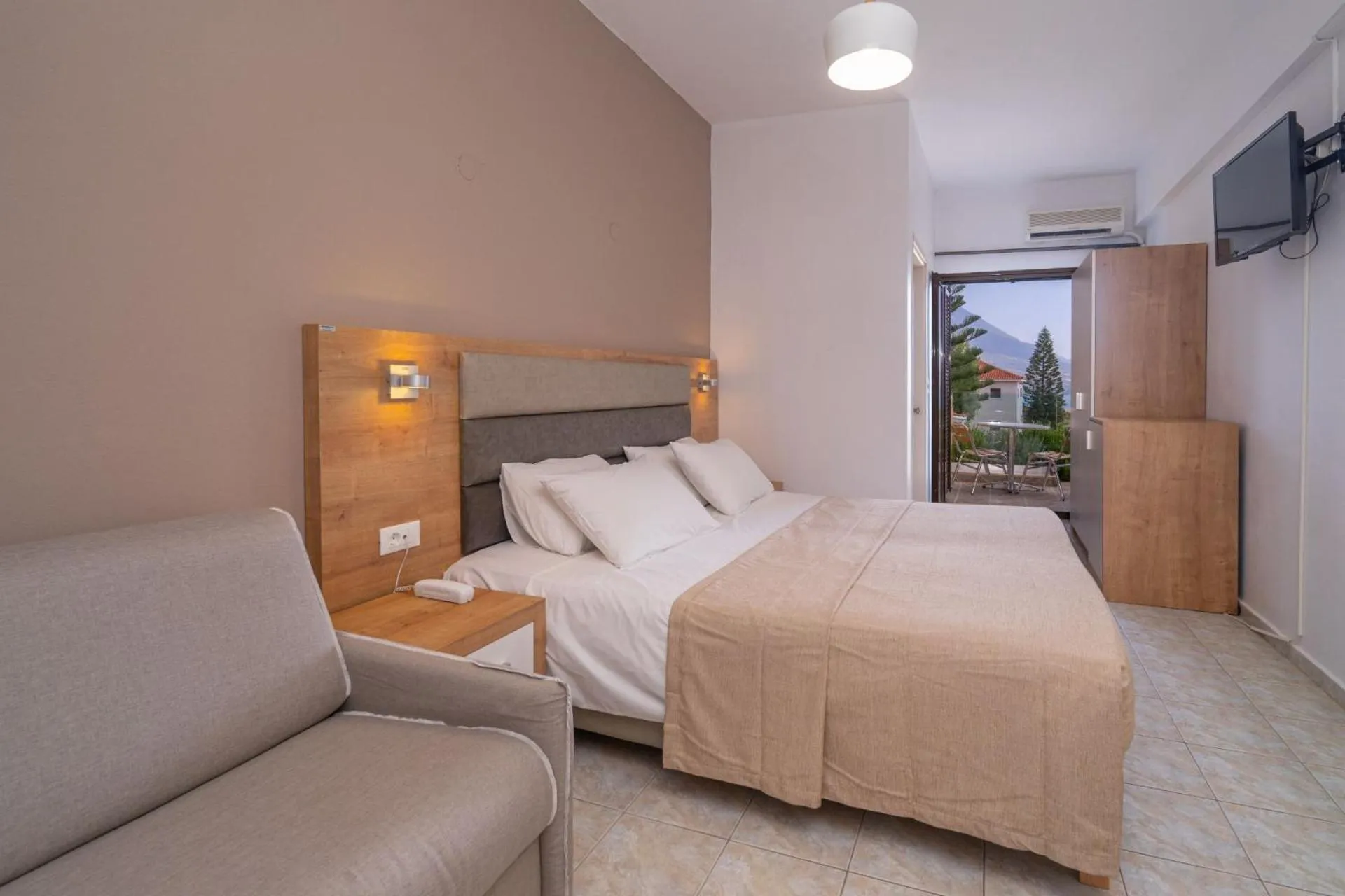 Karavados Beach Hotel