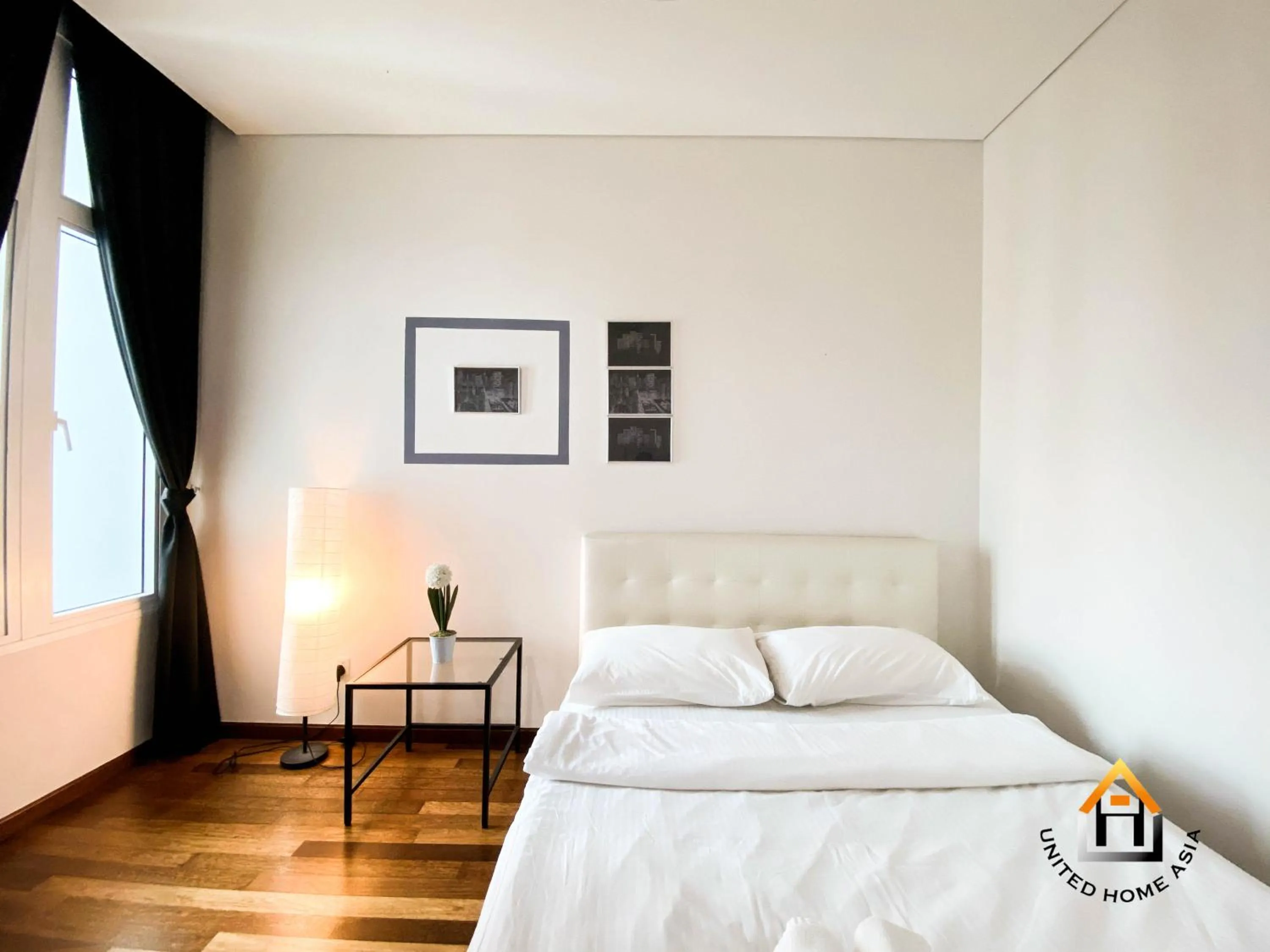 Bed in Holi 1Medini Themed Suites