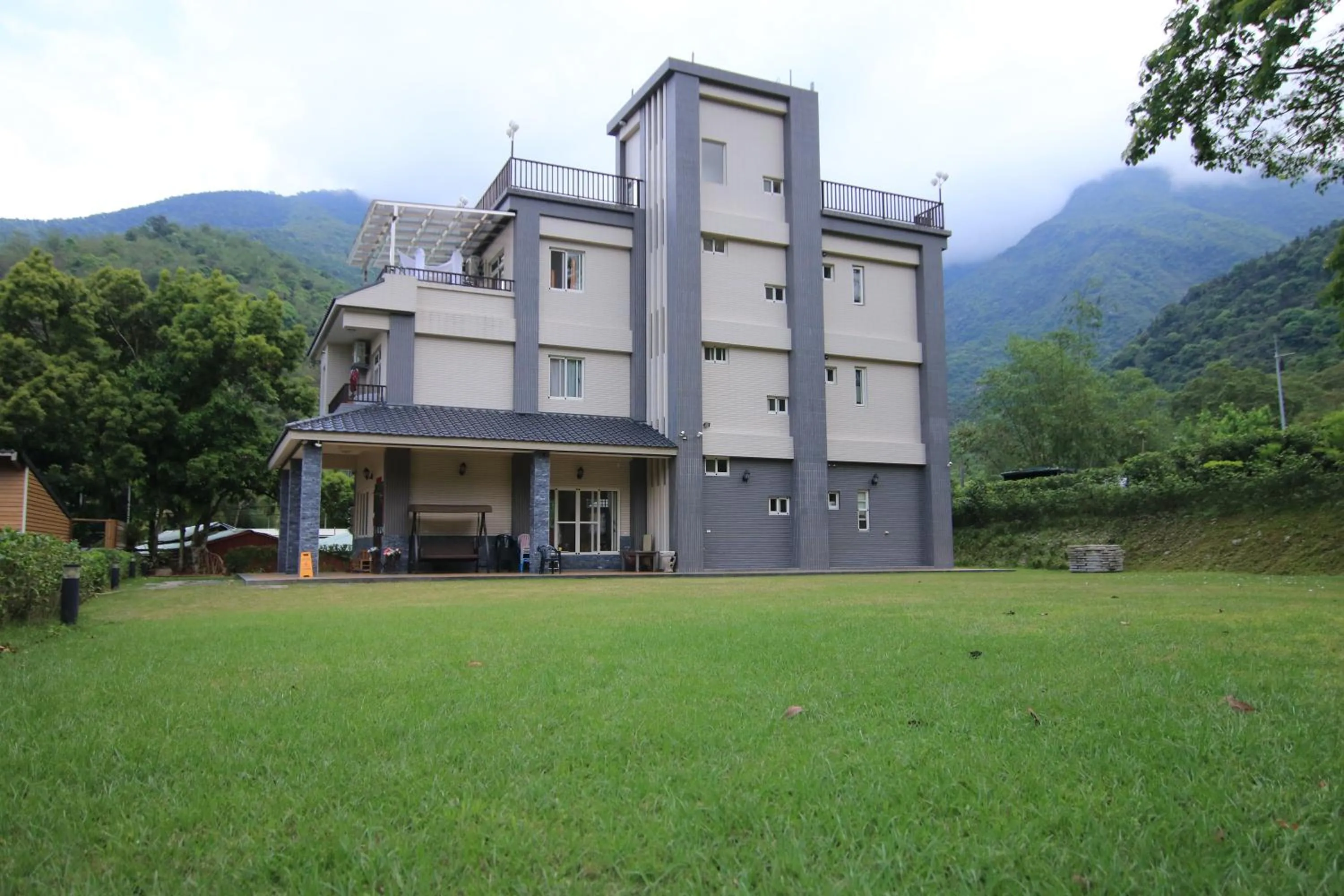 Fully B&B