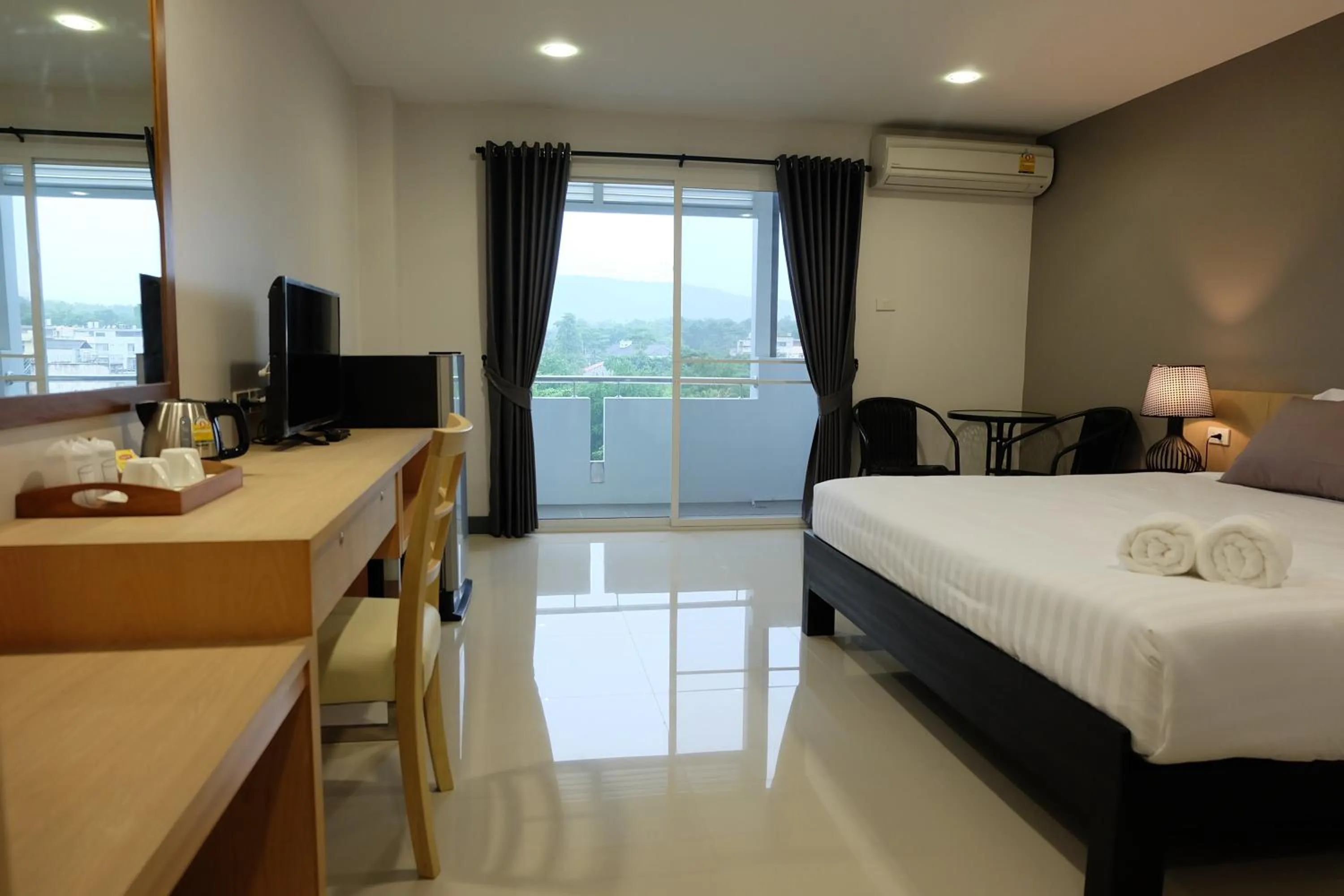 Photo of the whole room, Bed in Wisdom Residence