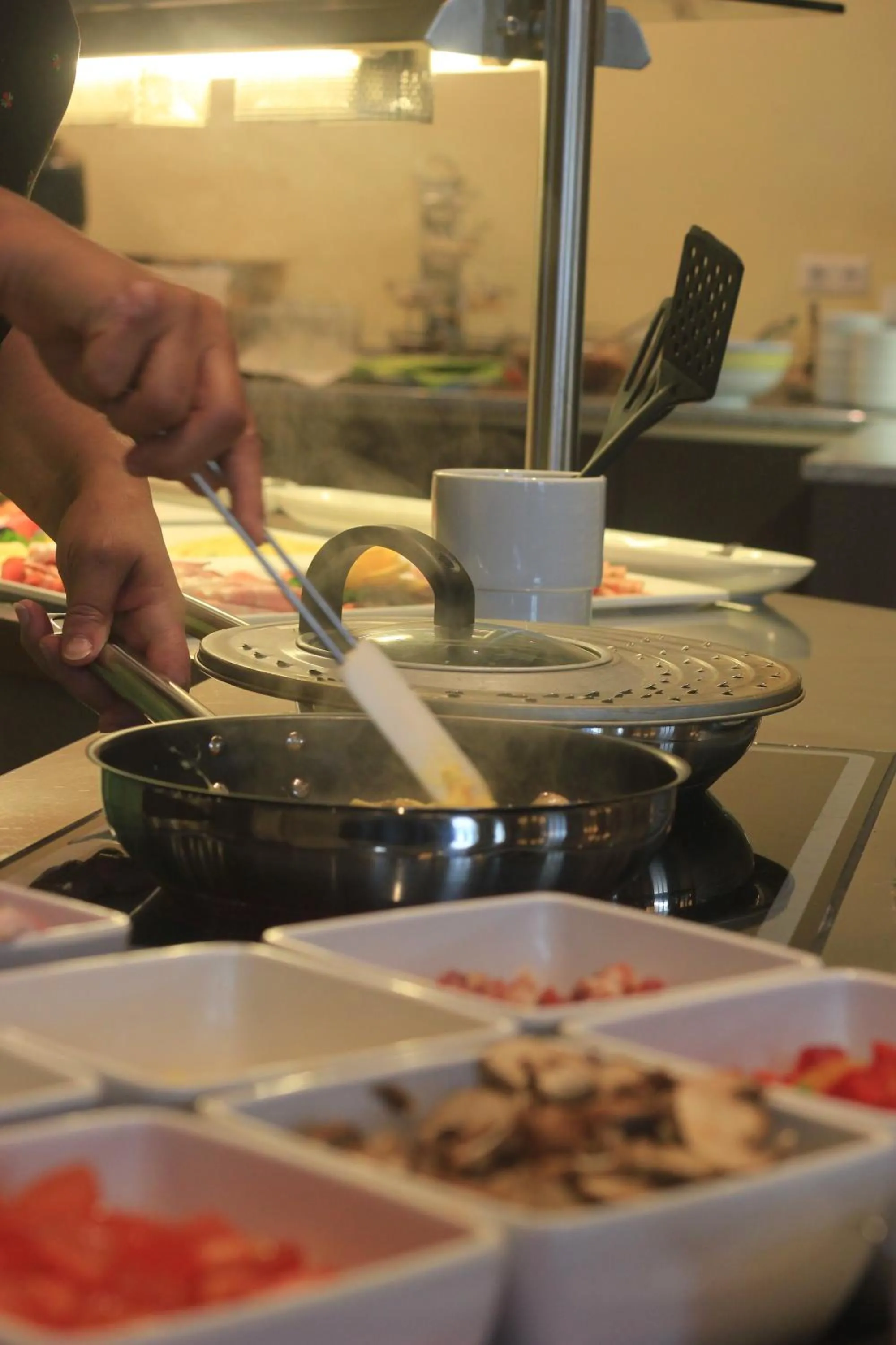 Buffet breakfast in Familienhotel Post