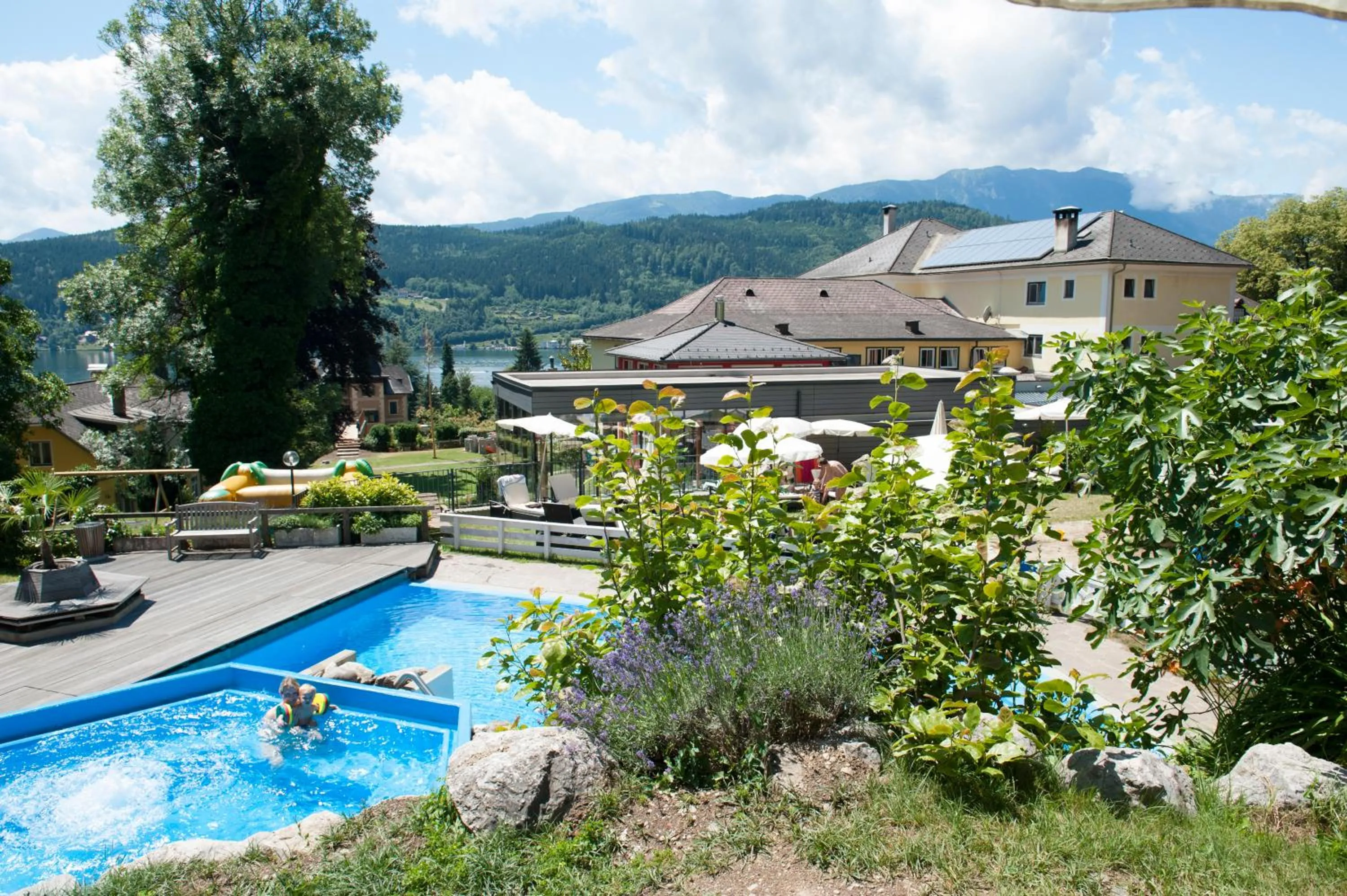 Swimming pool in Familienhotel Post