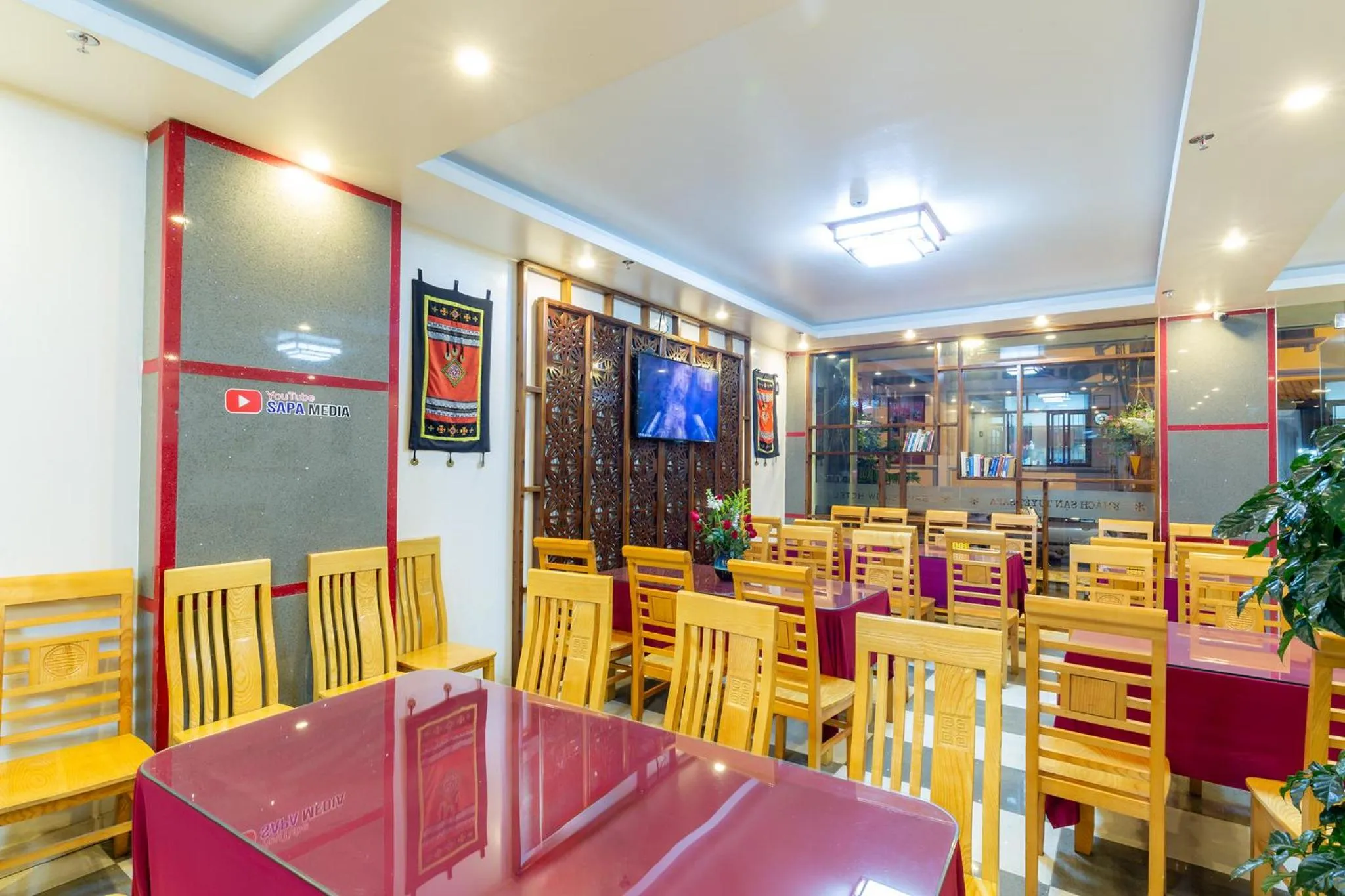 Restaurant/places to eat in Sapa Snow Hotel