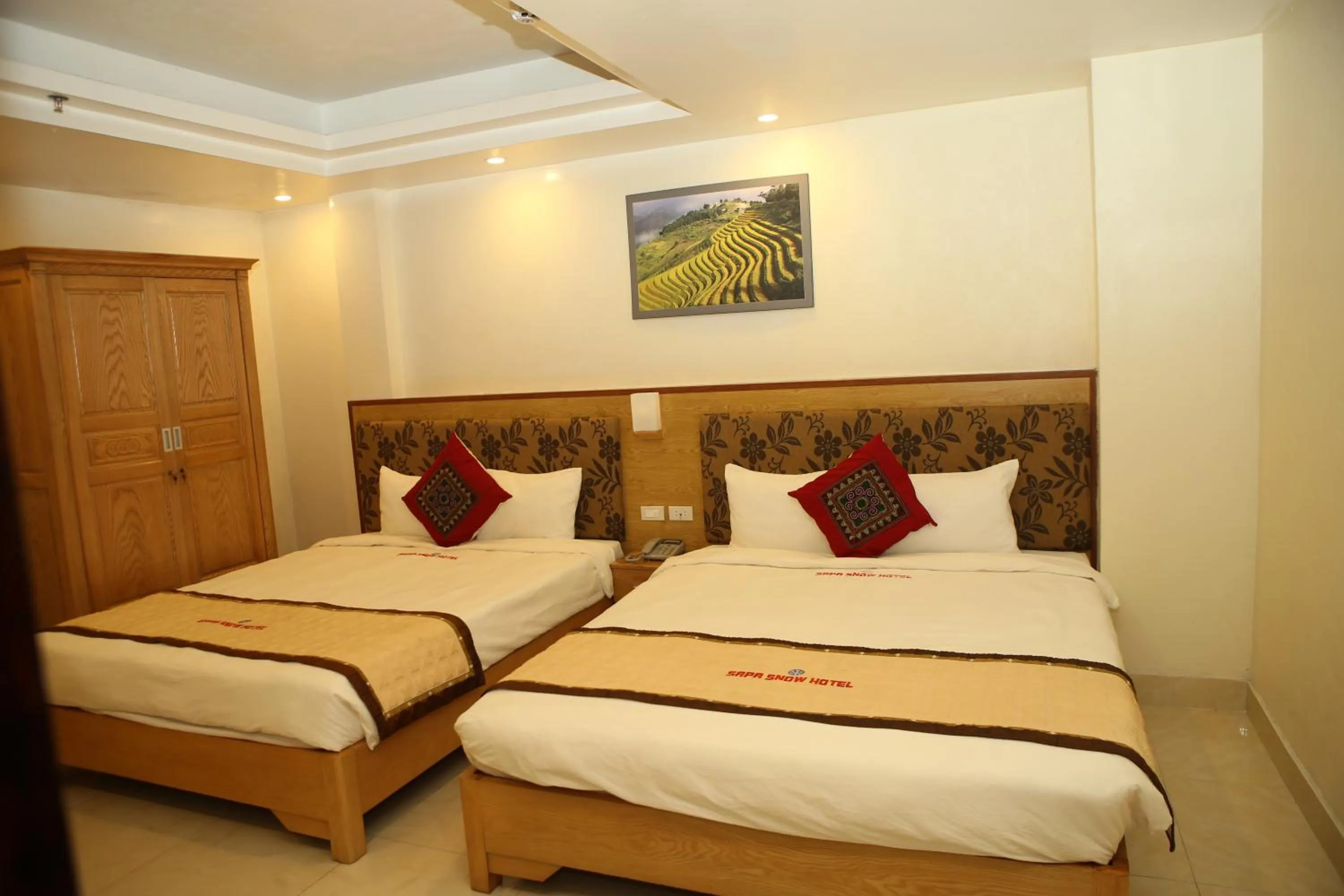 Bed in Sapa Snow Hotel
