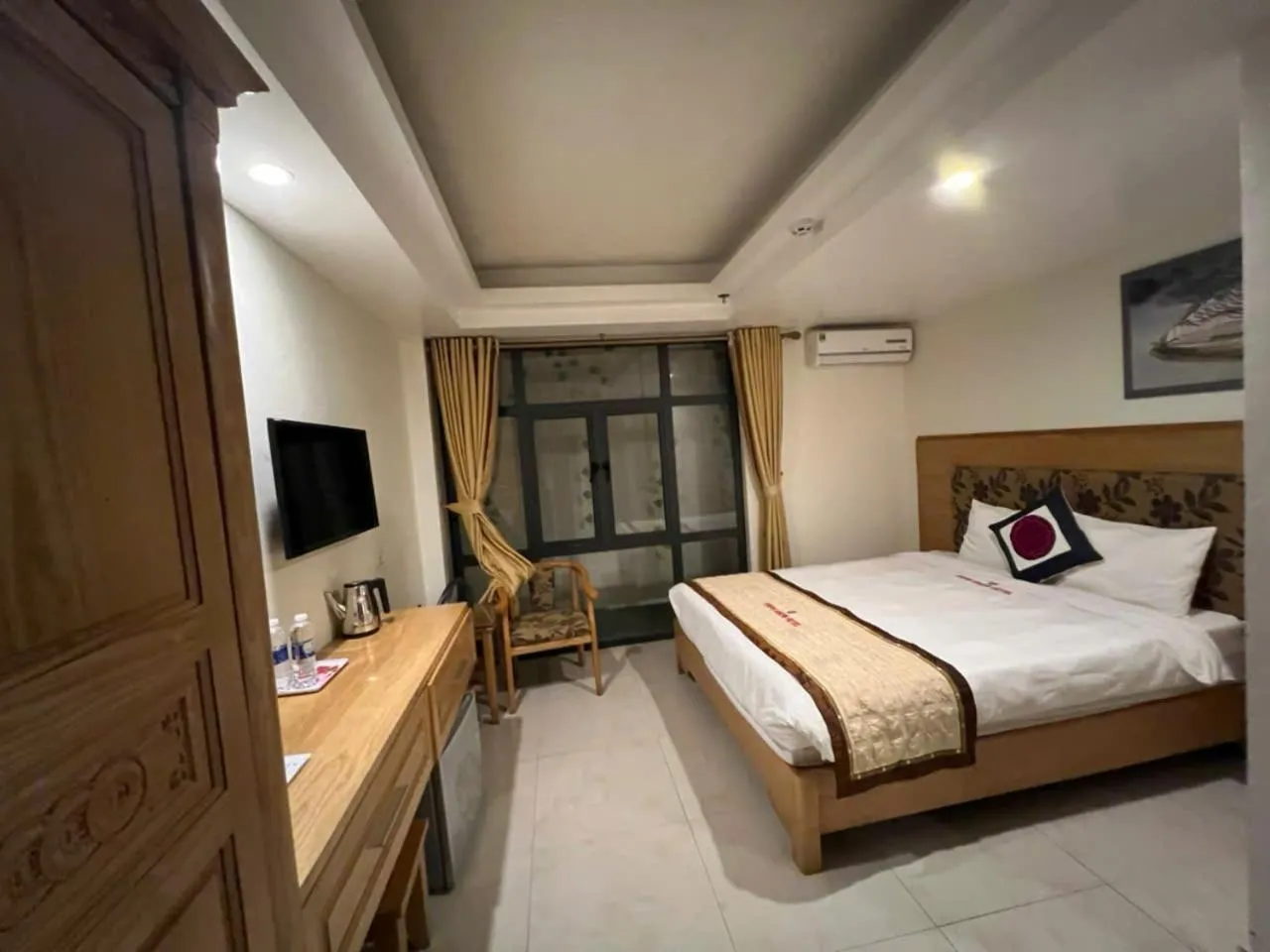 Bed in Sapa Snow Hotel