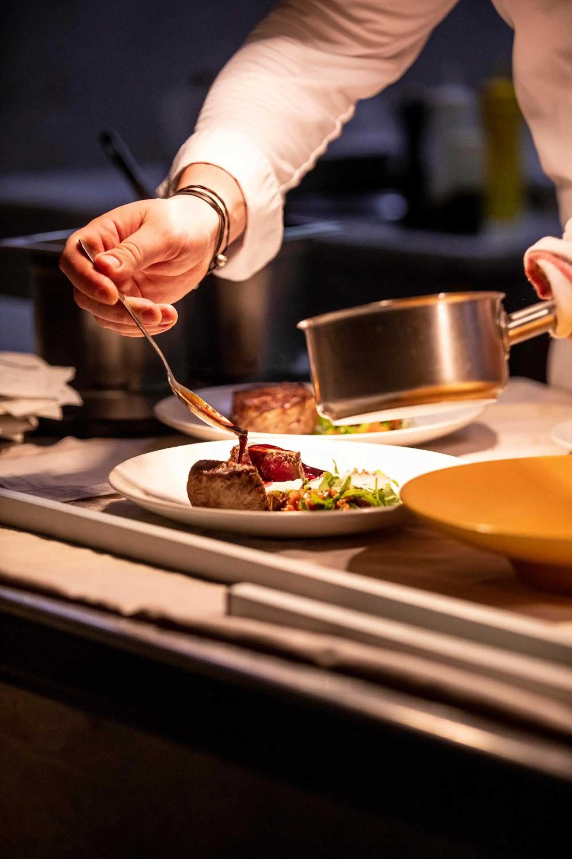 Food and drinks in Hôtel & Spa Version Maquis Citadelle