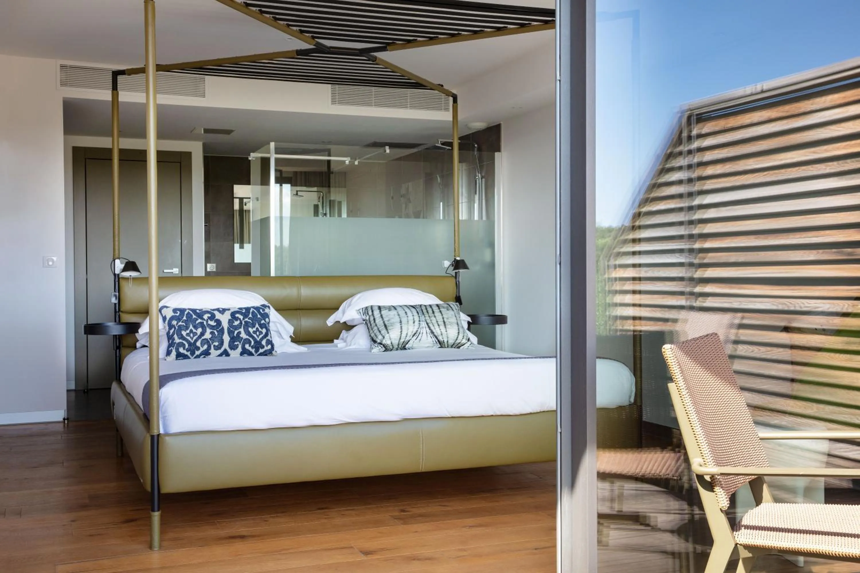 Bed in Hôtel & Spa Version Maquis Citadelle