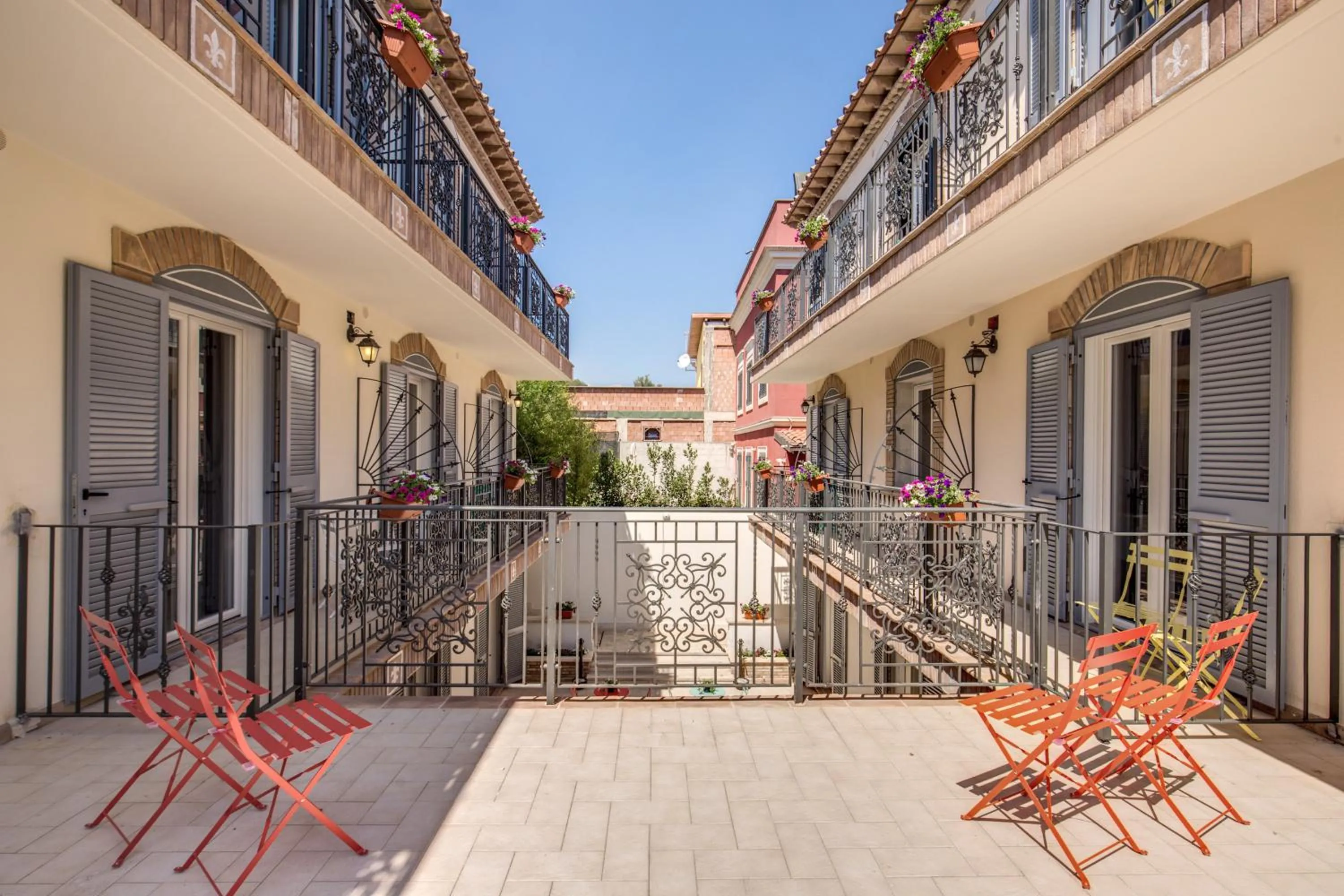 Facade/entrance in The Bricks Rome