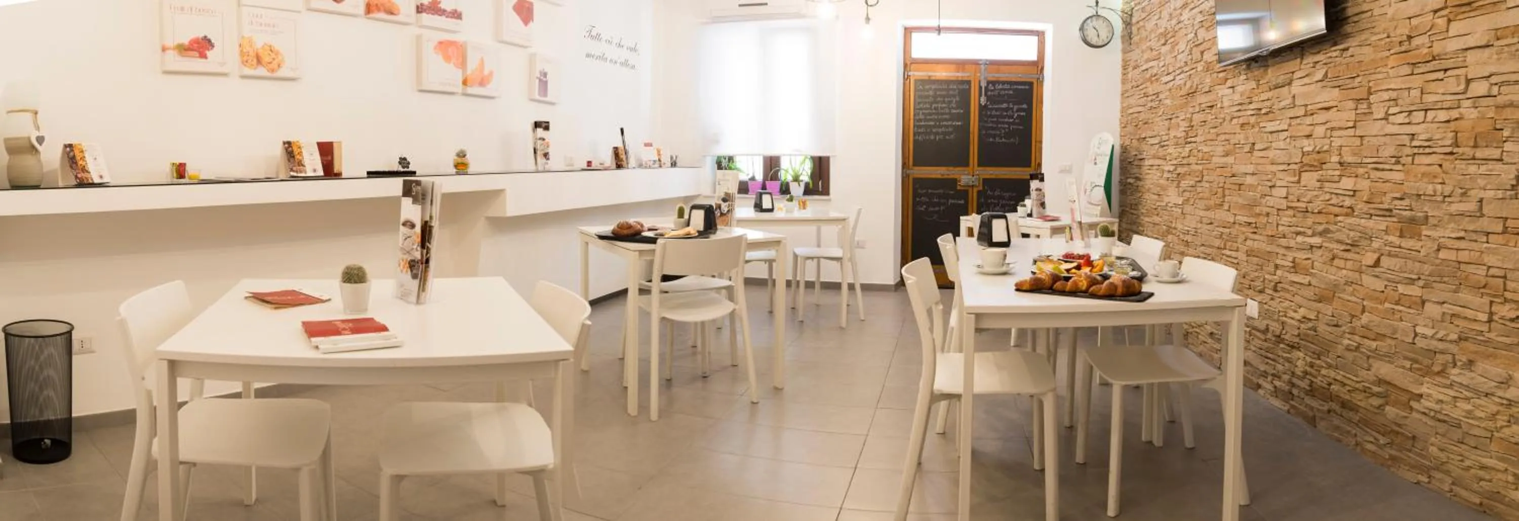 Lounge or bar in B&B Sandro Pertini