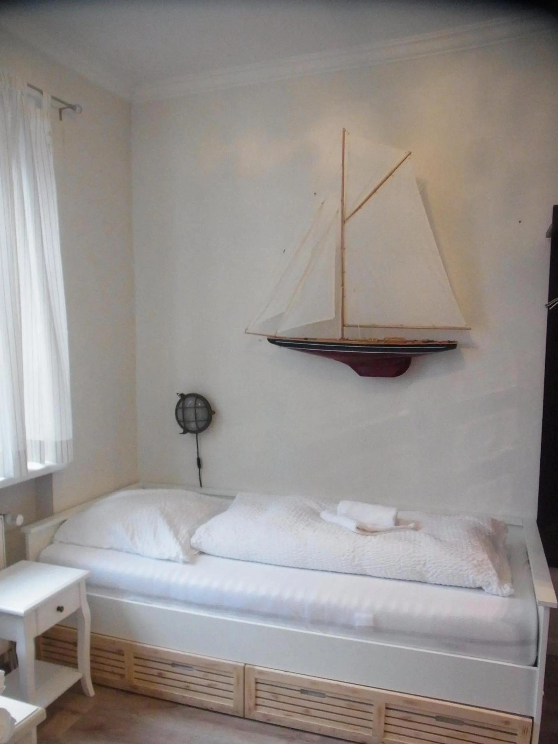 Bed in St. Pauli Lodge