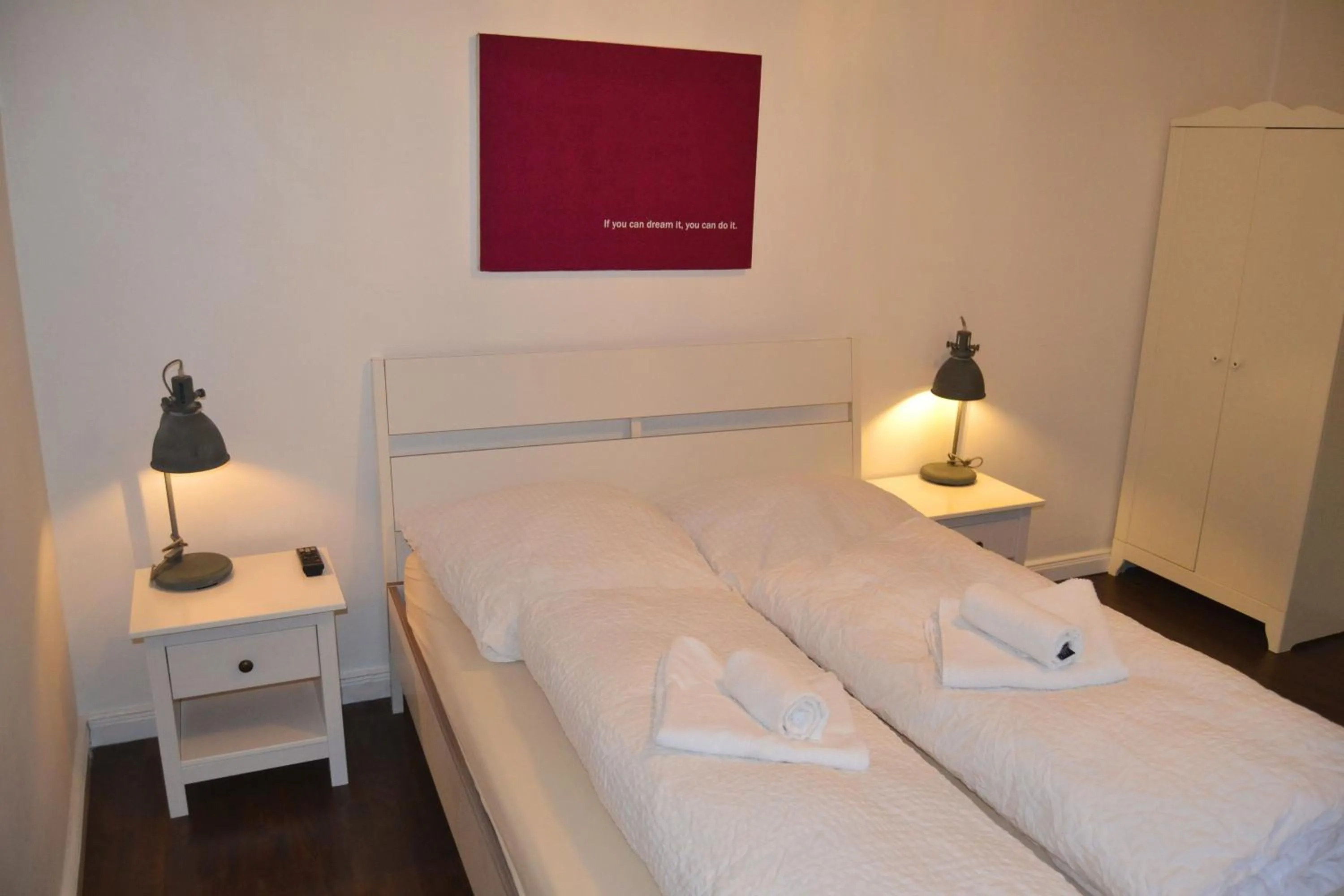 Bed in St. Pauli Lodge