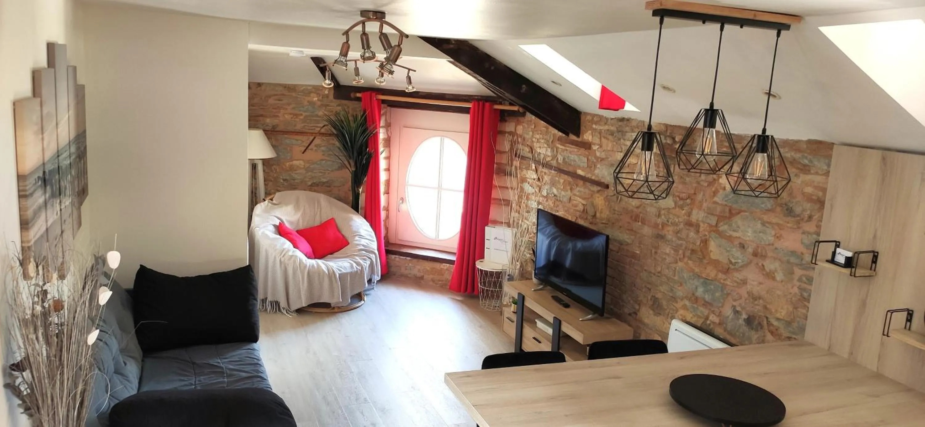 One-Bedroom Apartment in Appartement de Charme - Centre Ville
