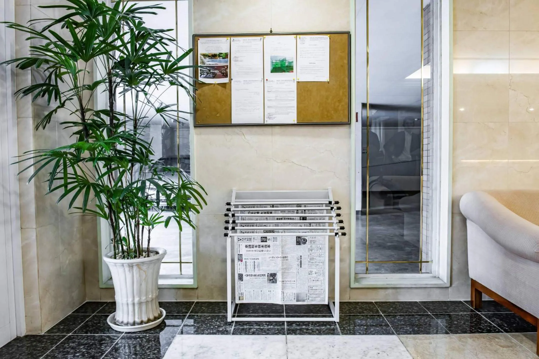 Bed in Saigon Court Serviced Apartment