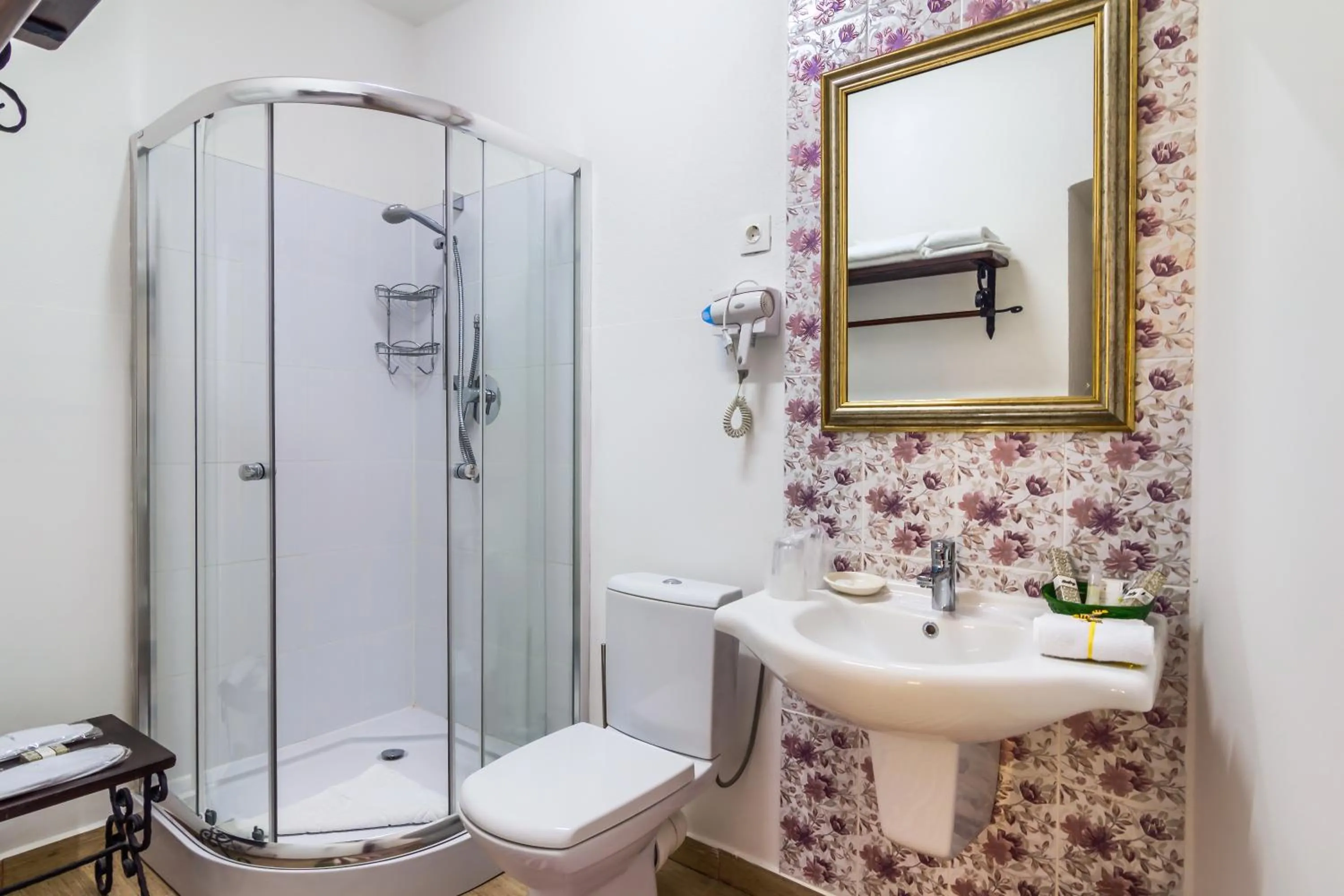Bathroom in Taschler Haus