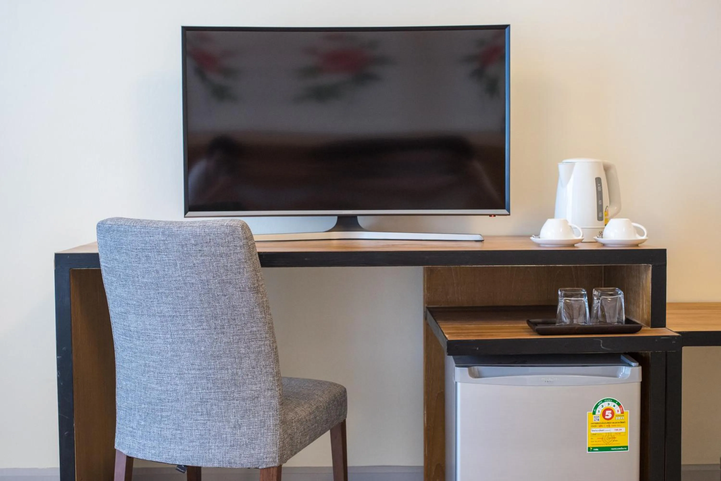 TV and multimedia in Triple B Boutique Residence