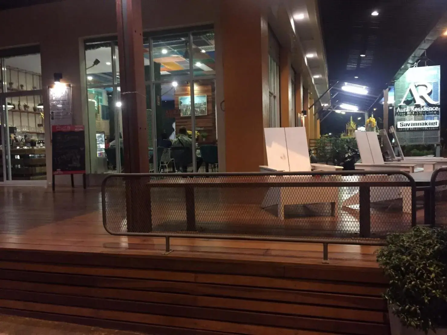 Lounge or bar in Aura Residence Lounge or bar in Aura Residence