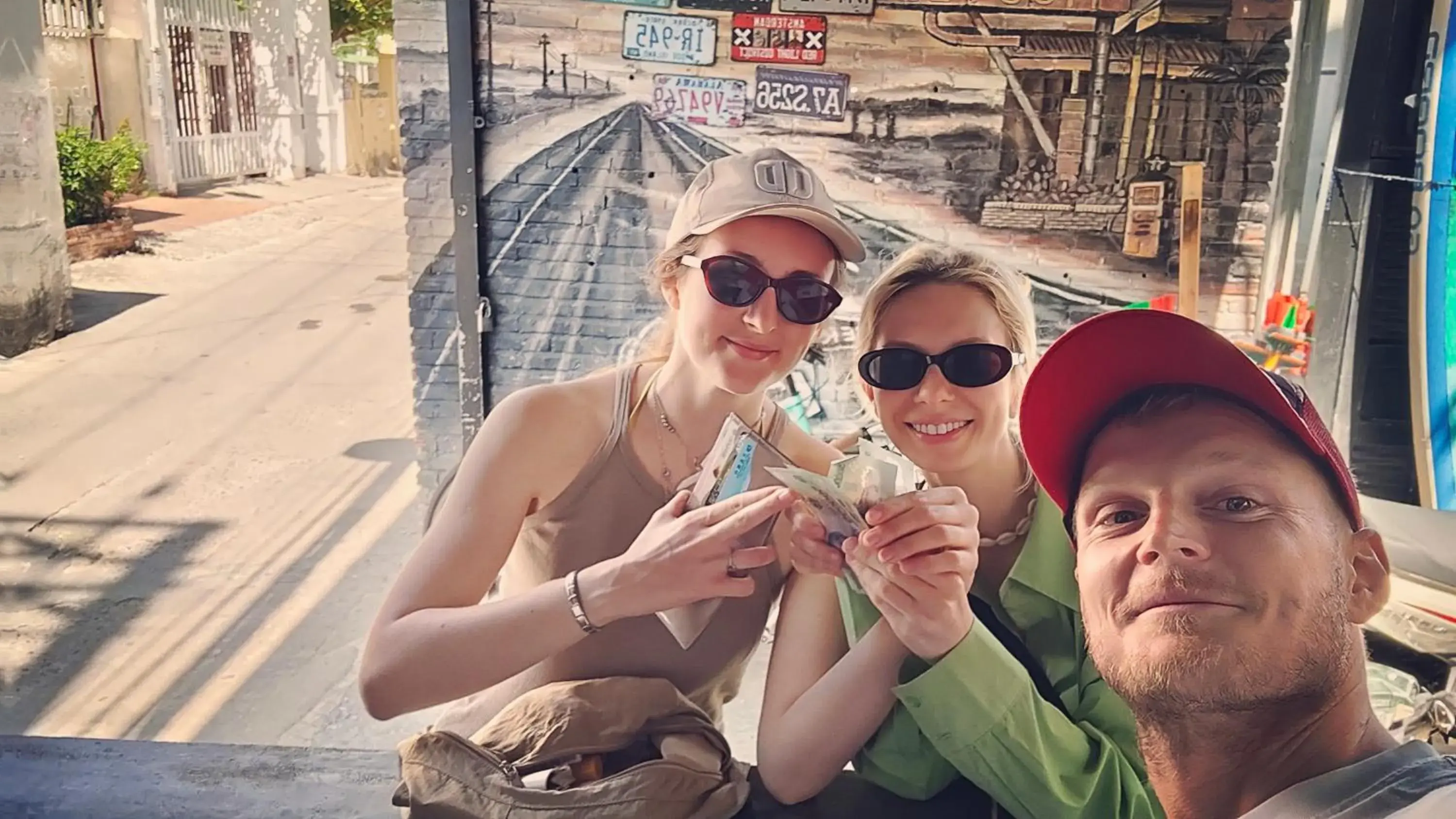 Property building in Ccasa Hostel Property building in Ccasa Hostel