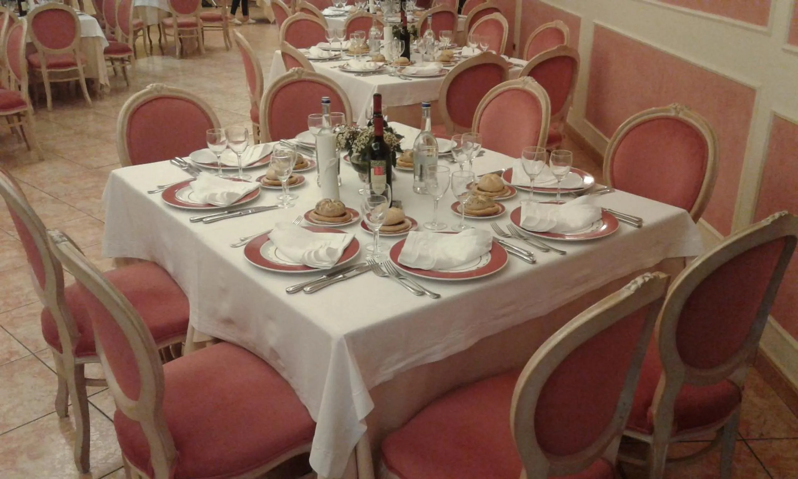 Restaurant/places to eat in Grand Hotel degli Angeli