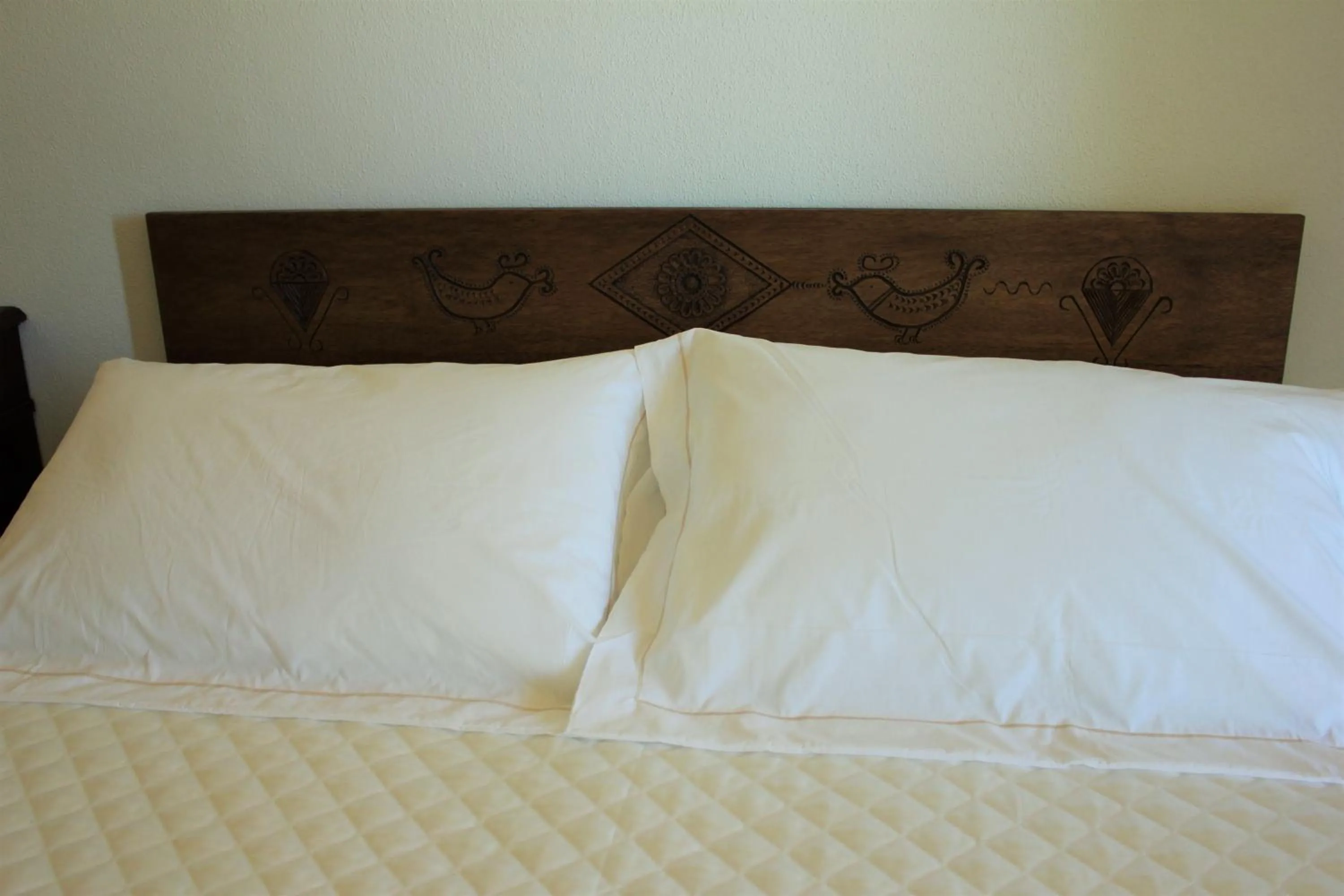 Property building, Bed in Serra Niedda Resort & Agriturismo