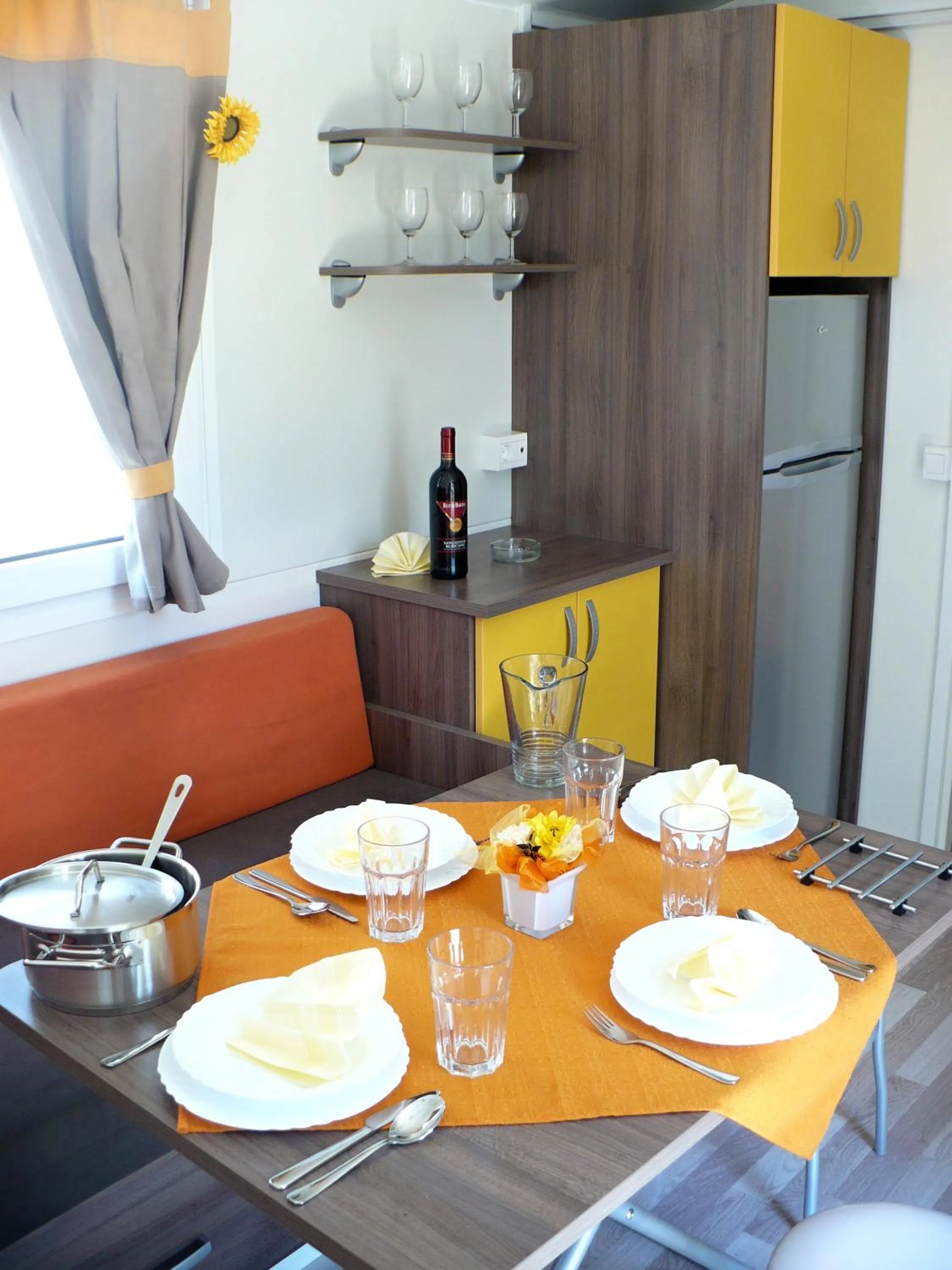 Living room in Victoria Mobilehome Tortoreto Lido