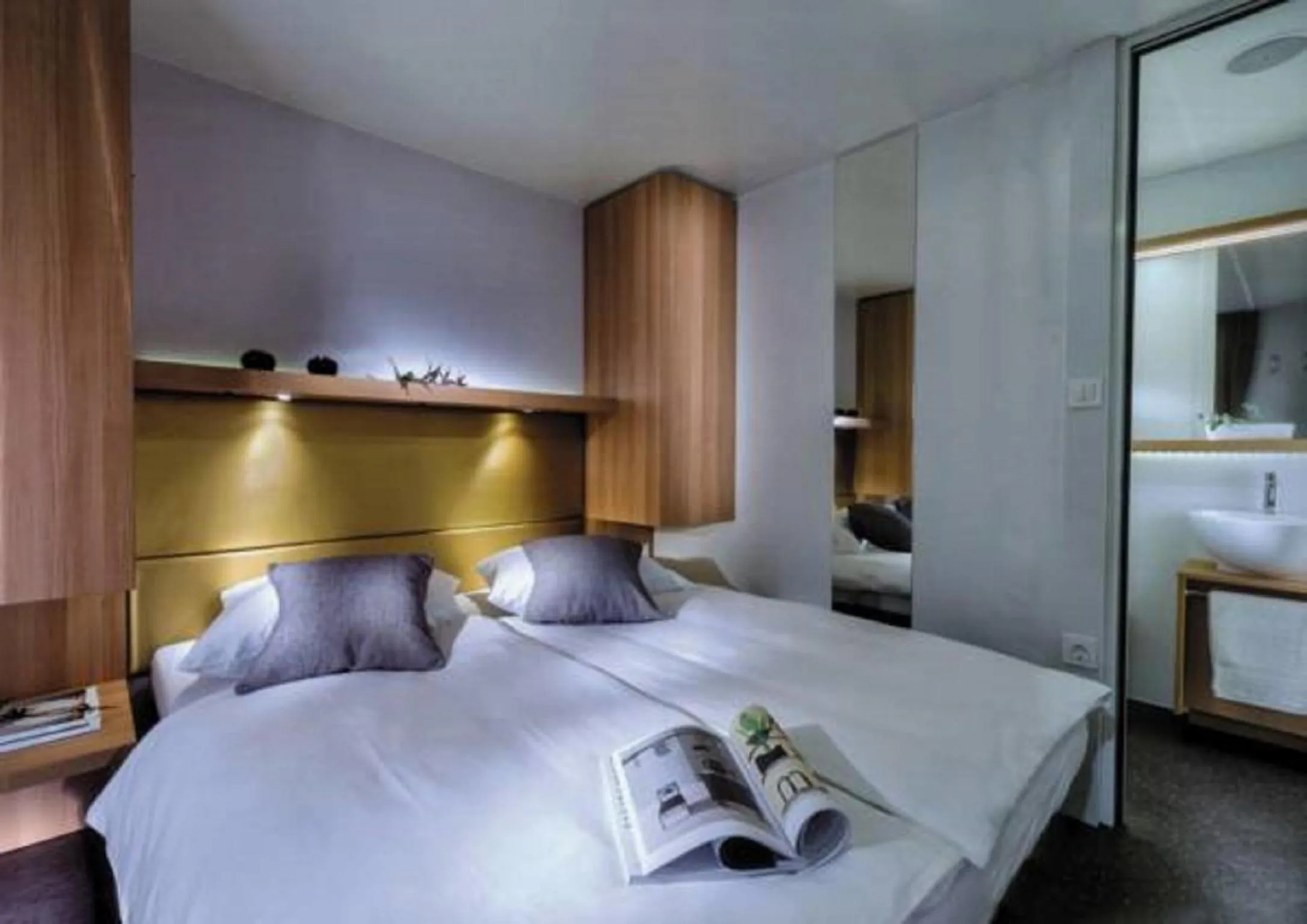 Bed in Victoria Mobilehome Tortoreto Lido