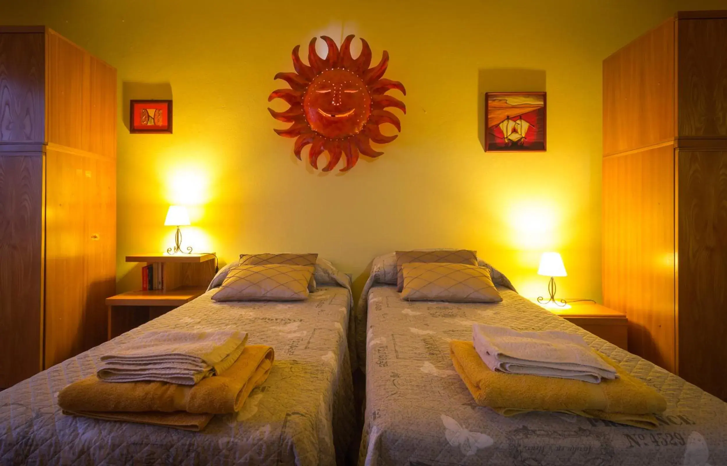 Twin Room with Extra Bed in Su Connotu Twin Room with Extra Bed in Su Connotu