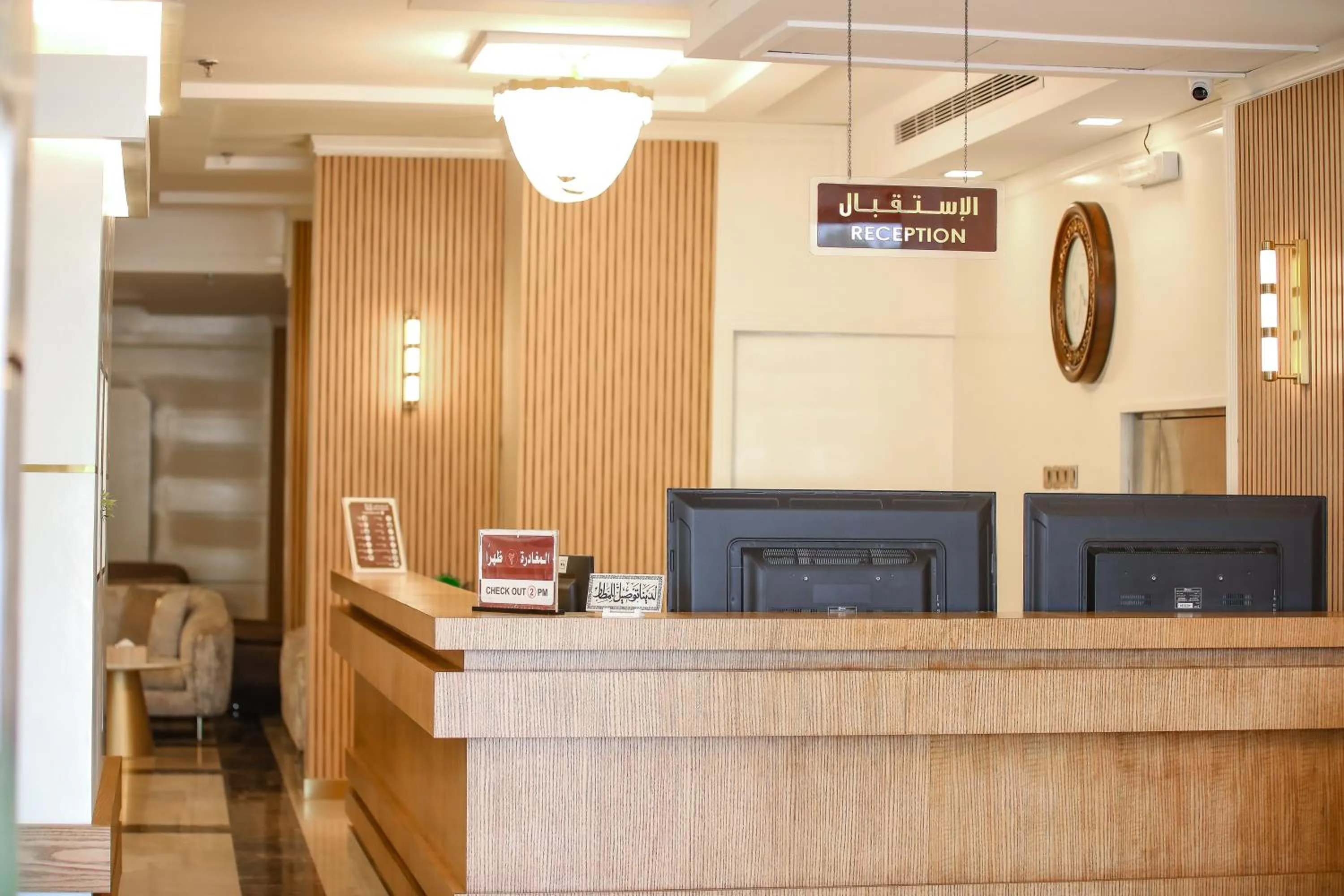 Facade/entrance in شقق ارين البساتين