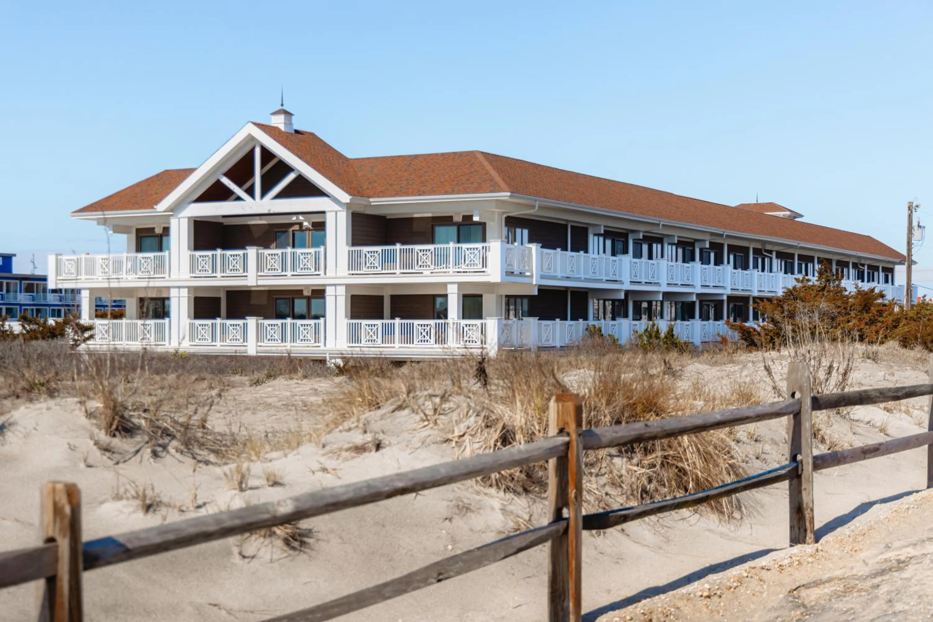 Property building in ICONA Avalon