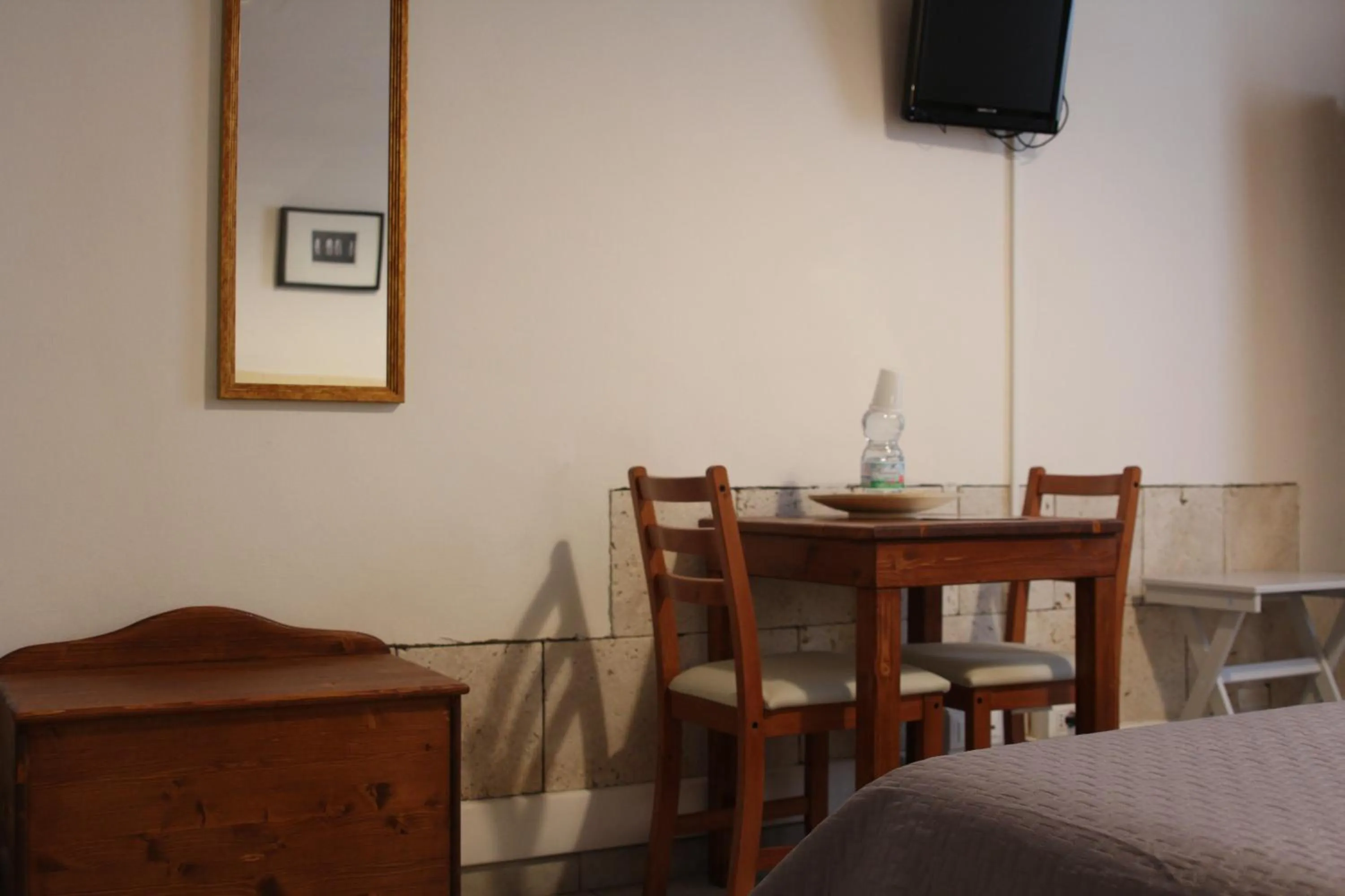 Photo of the whole room in Bed & Tower