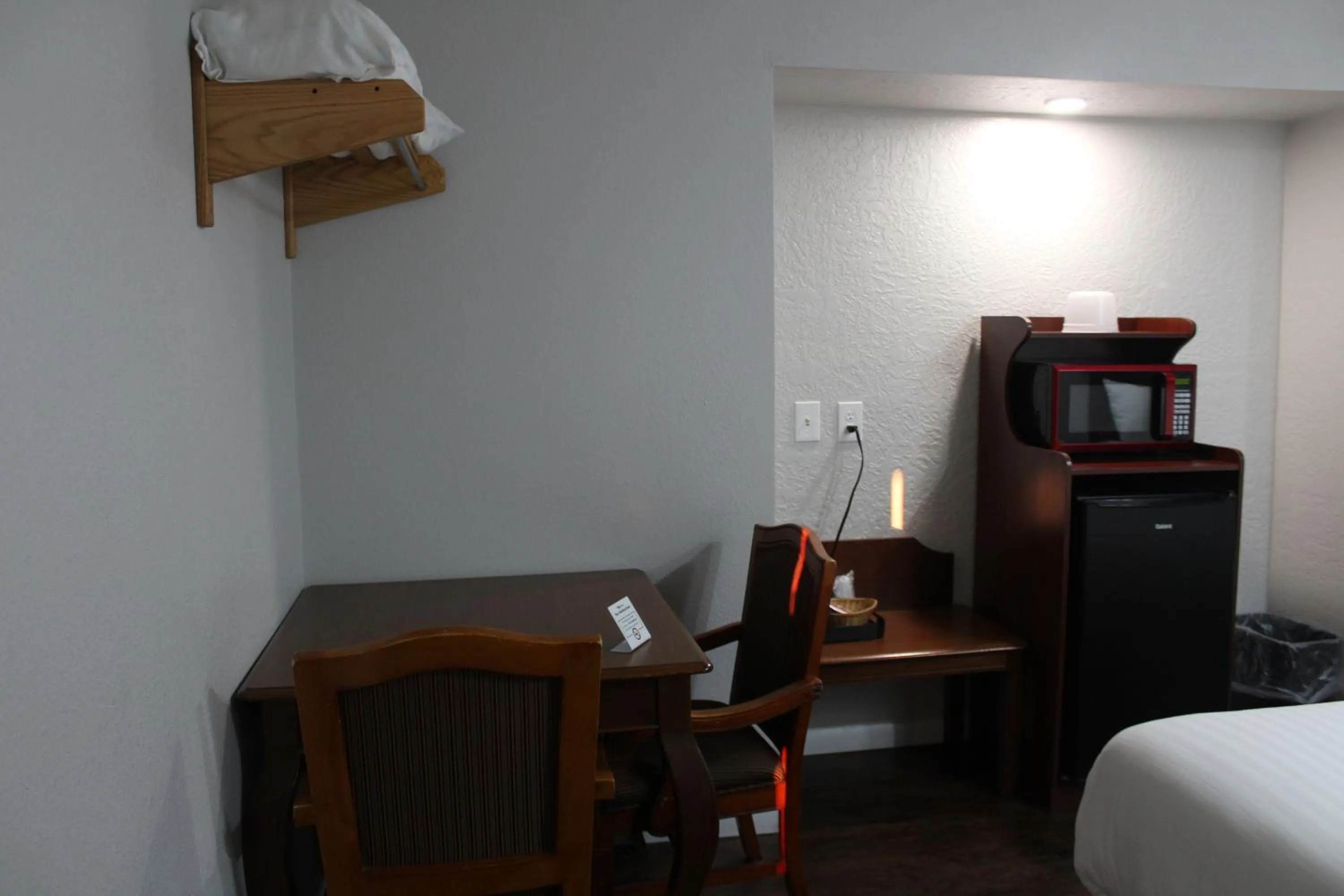 Bed in Thunderbird Motel Las Vegas/ New Mexico