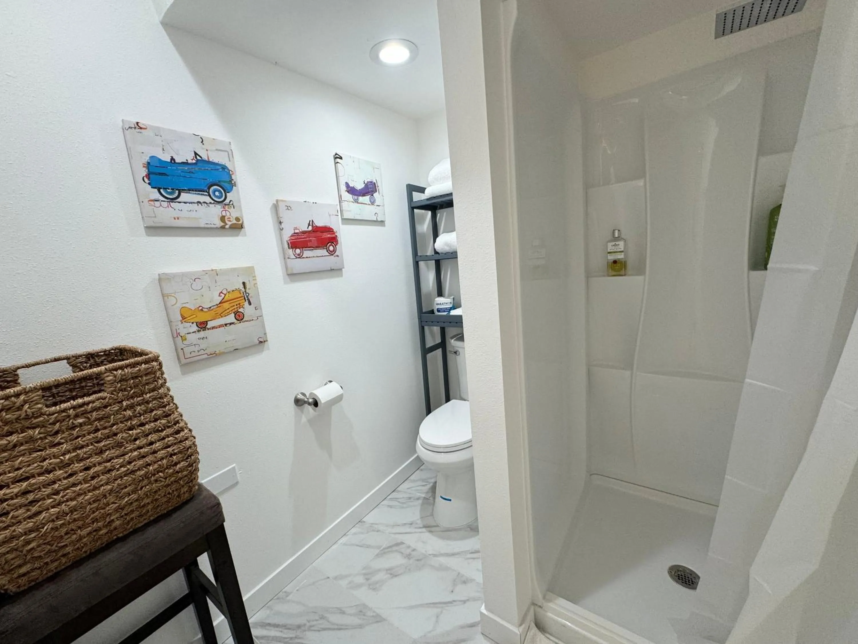 Shower in Villa Rivarola