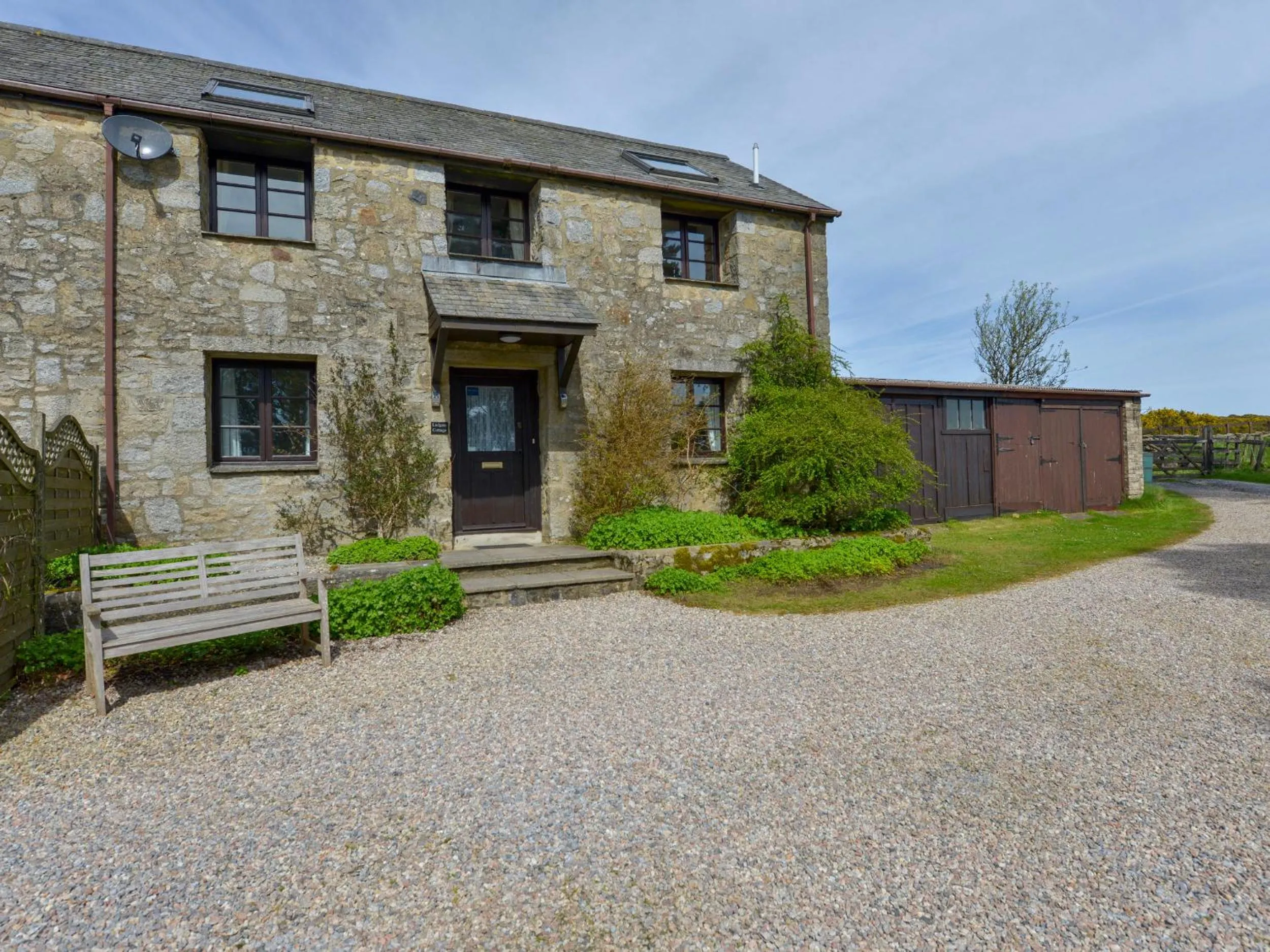Property building in Ludgate Cottage