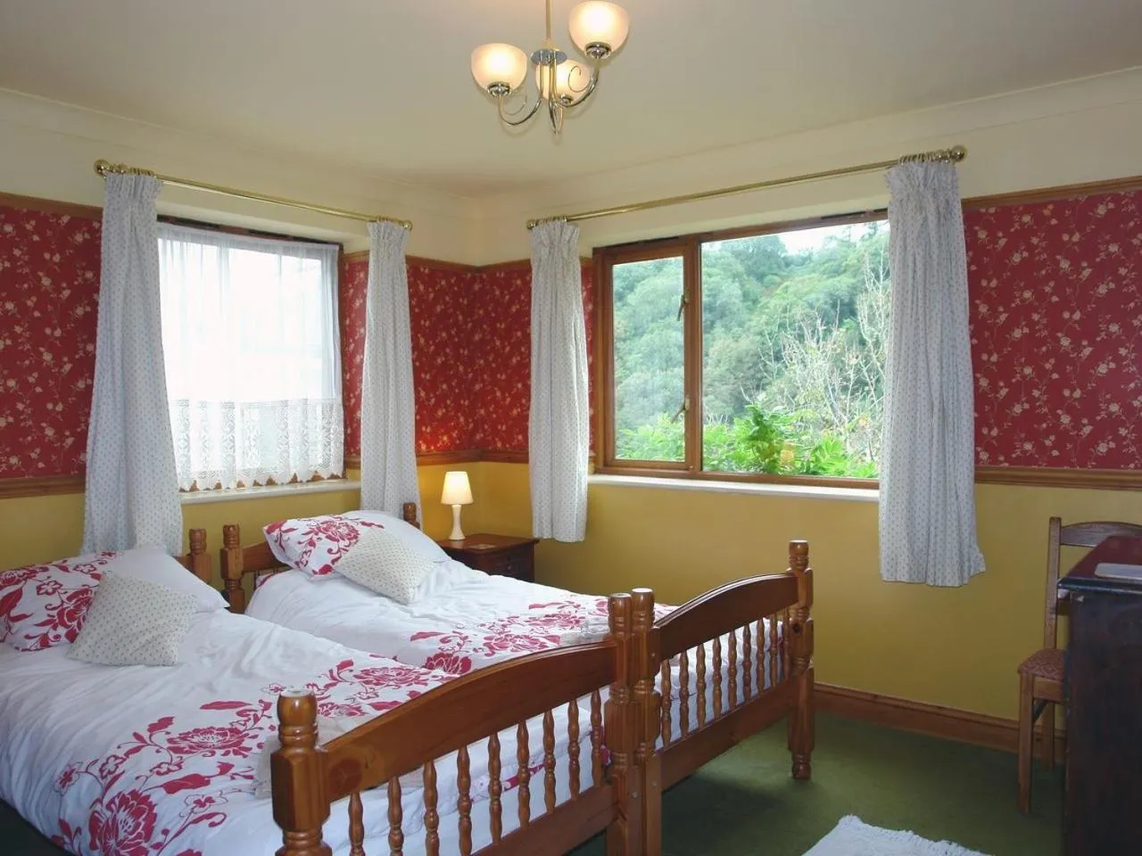 Bed in Galanda Treetops