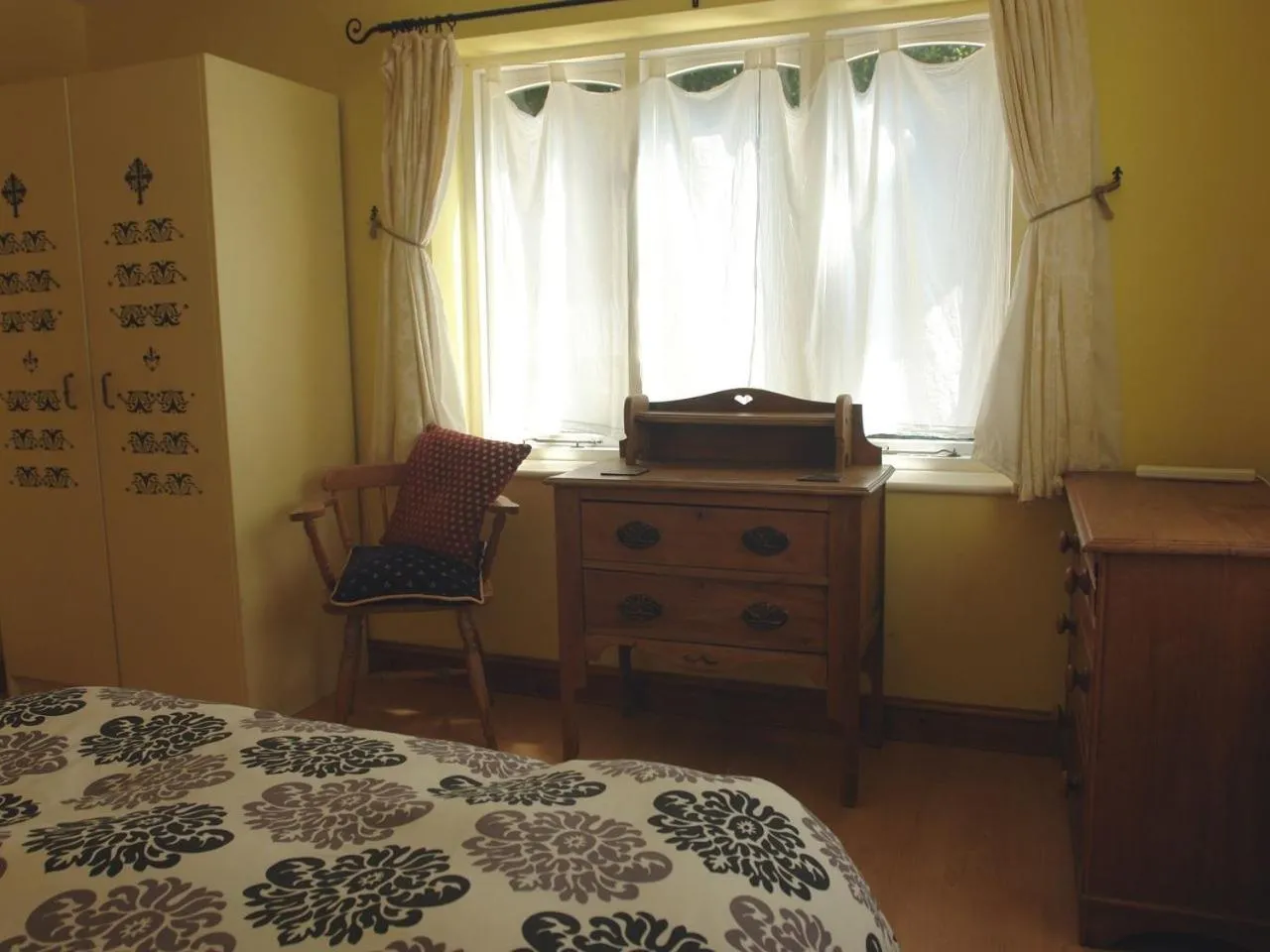 Bed in Galanda Treetops