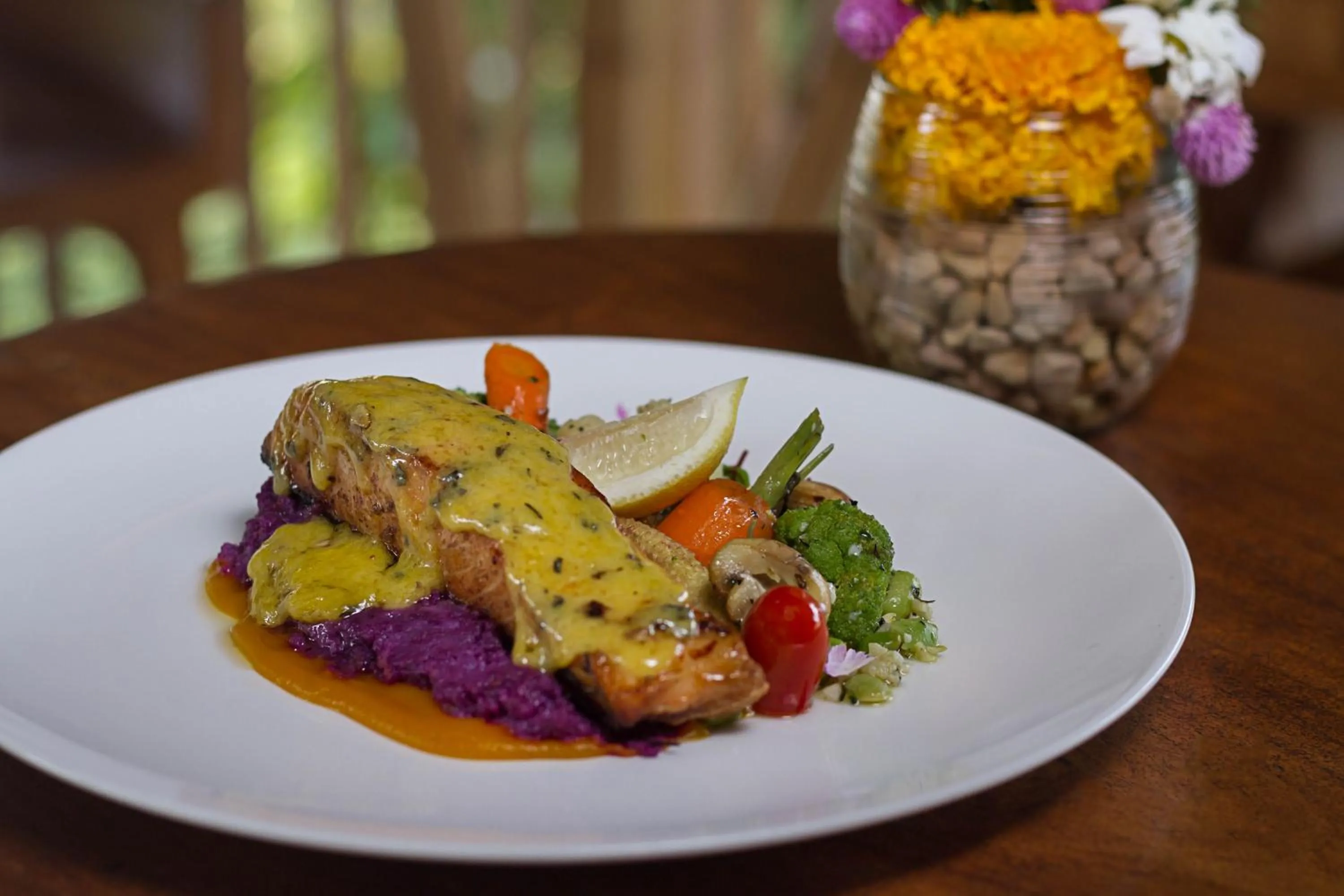 Restaurant/places to eat in The Alena Resort a Pramana Experience