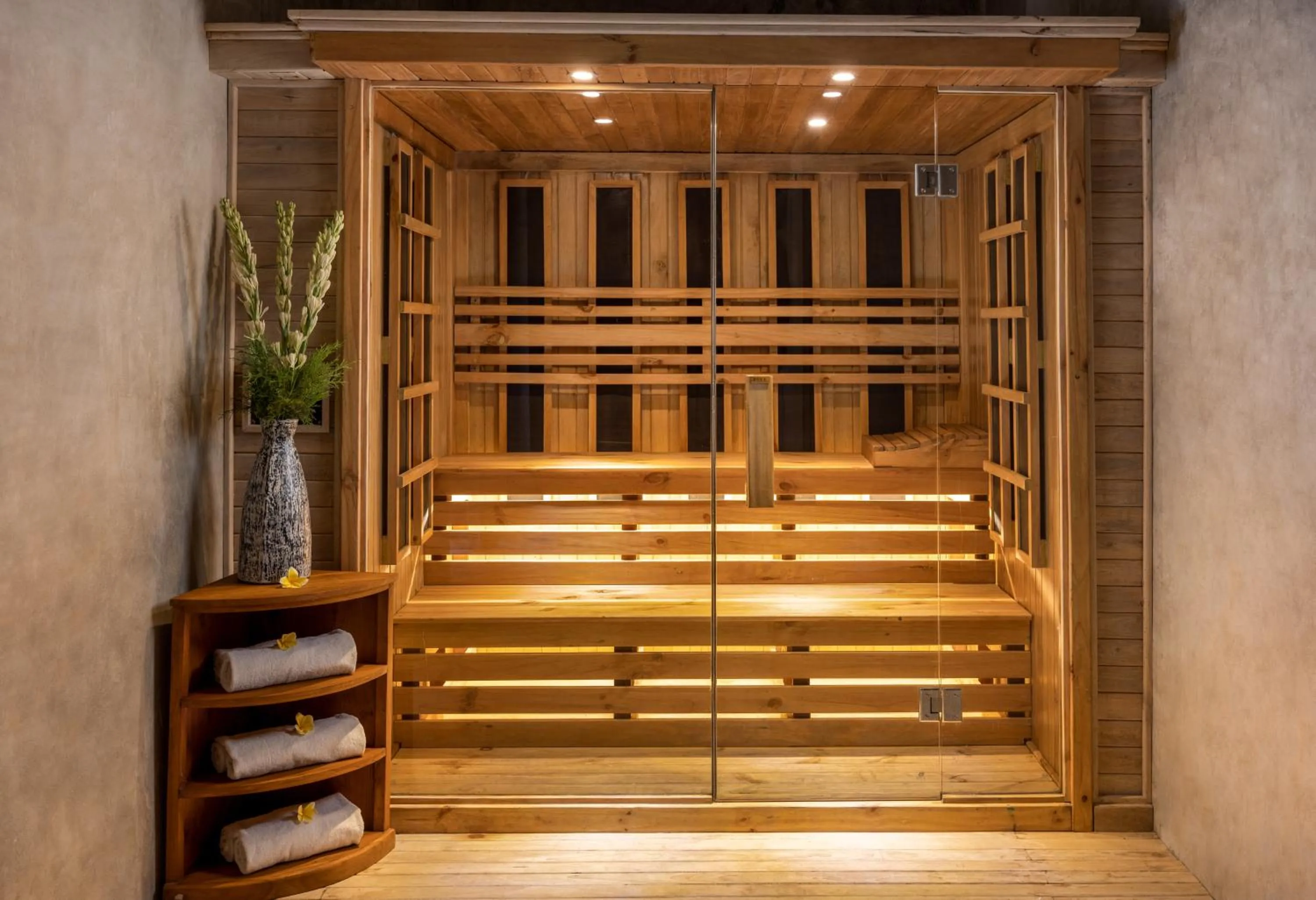 Massage in The Alena Resort a Pramana Experience