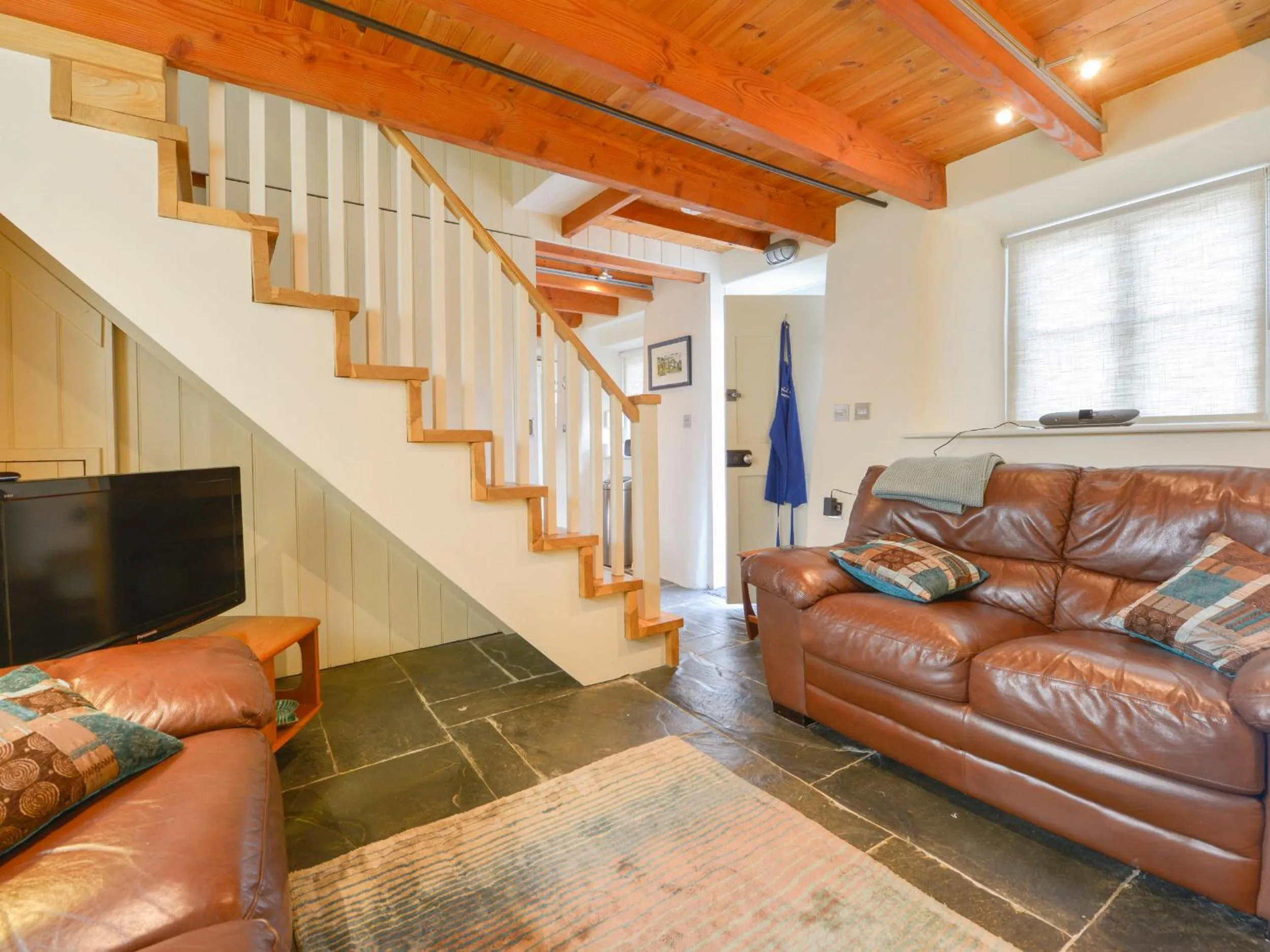 3 Newhall Green