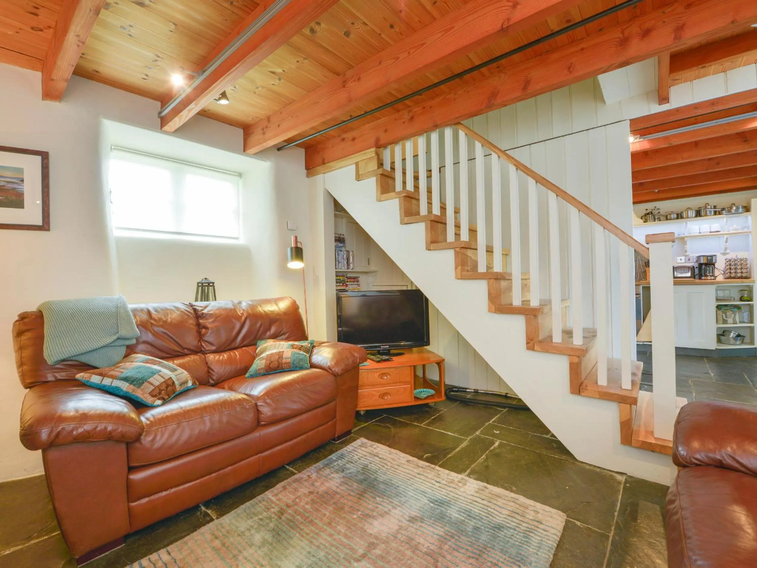 3 Newhall Green