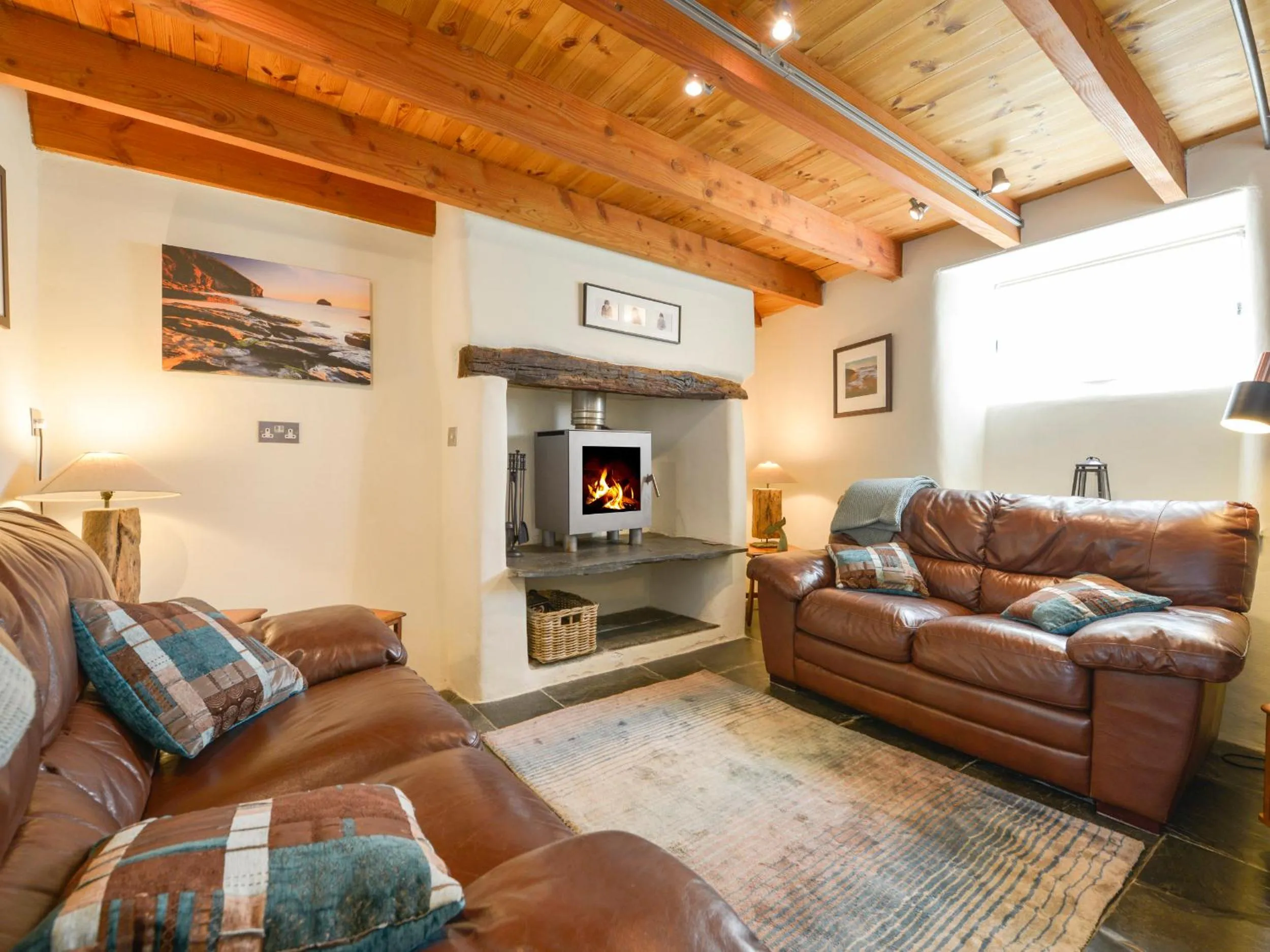 3 Newhall Green