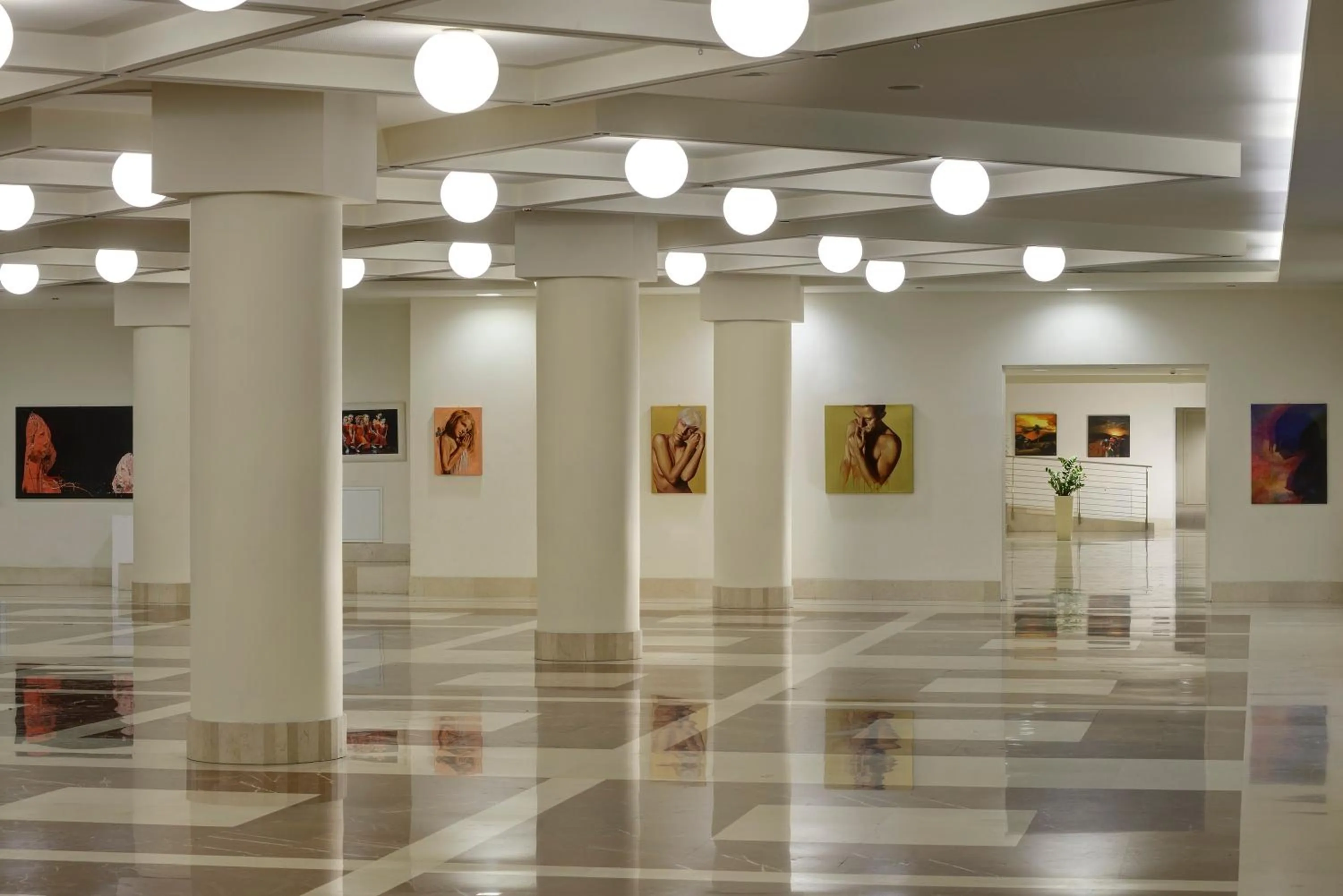 Lobby or reception in UNA Hotels Expo Fiera Milano