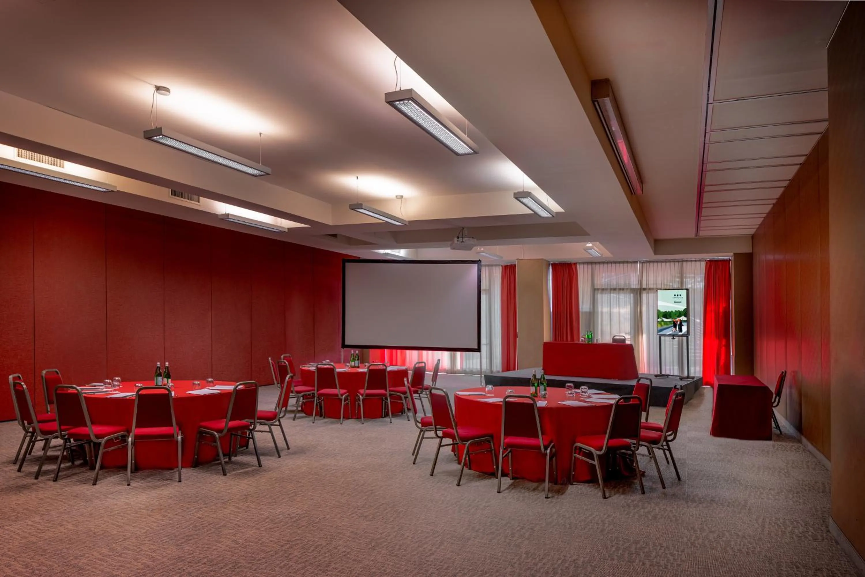 Meeting/conference room in UNA Hotels Expo Fiera Milano