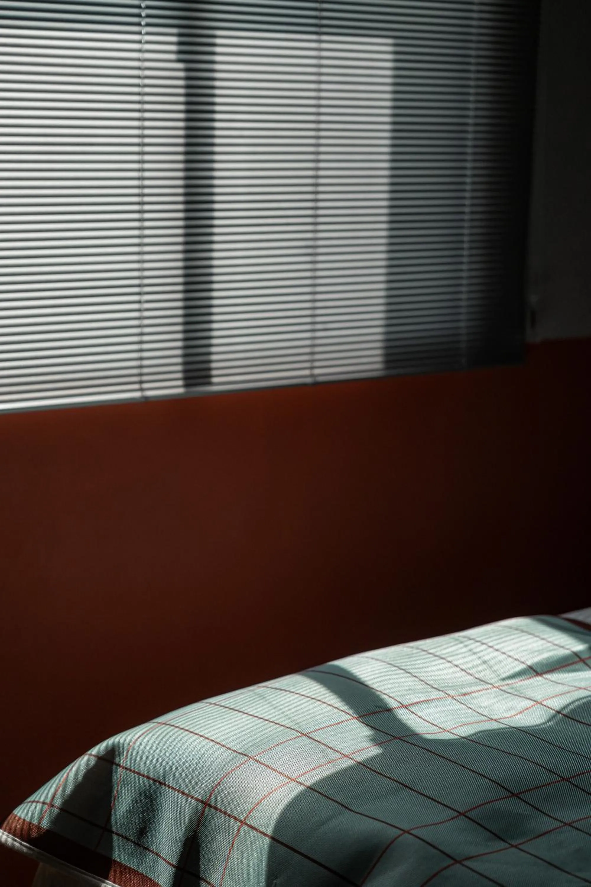Photo of the whole room, Bed in PAPO'A Labs