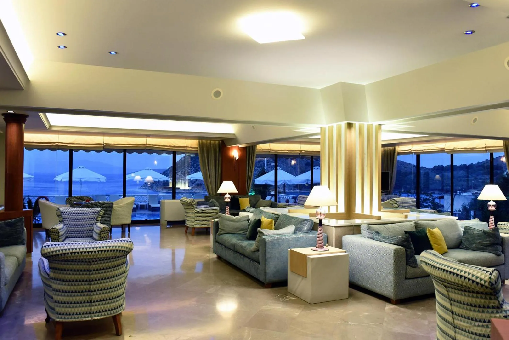 Lounge or bar in King Minos Hotel