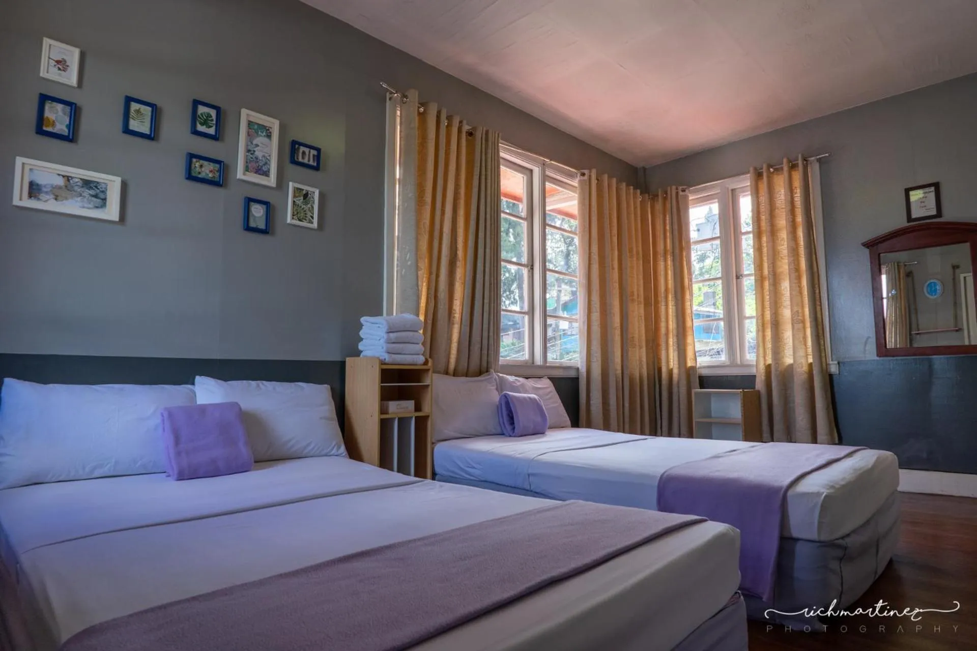 Photo of the whole room, Bed in Old Orangewood Bed & Breakfast